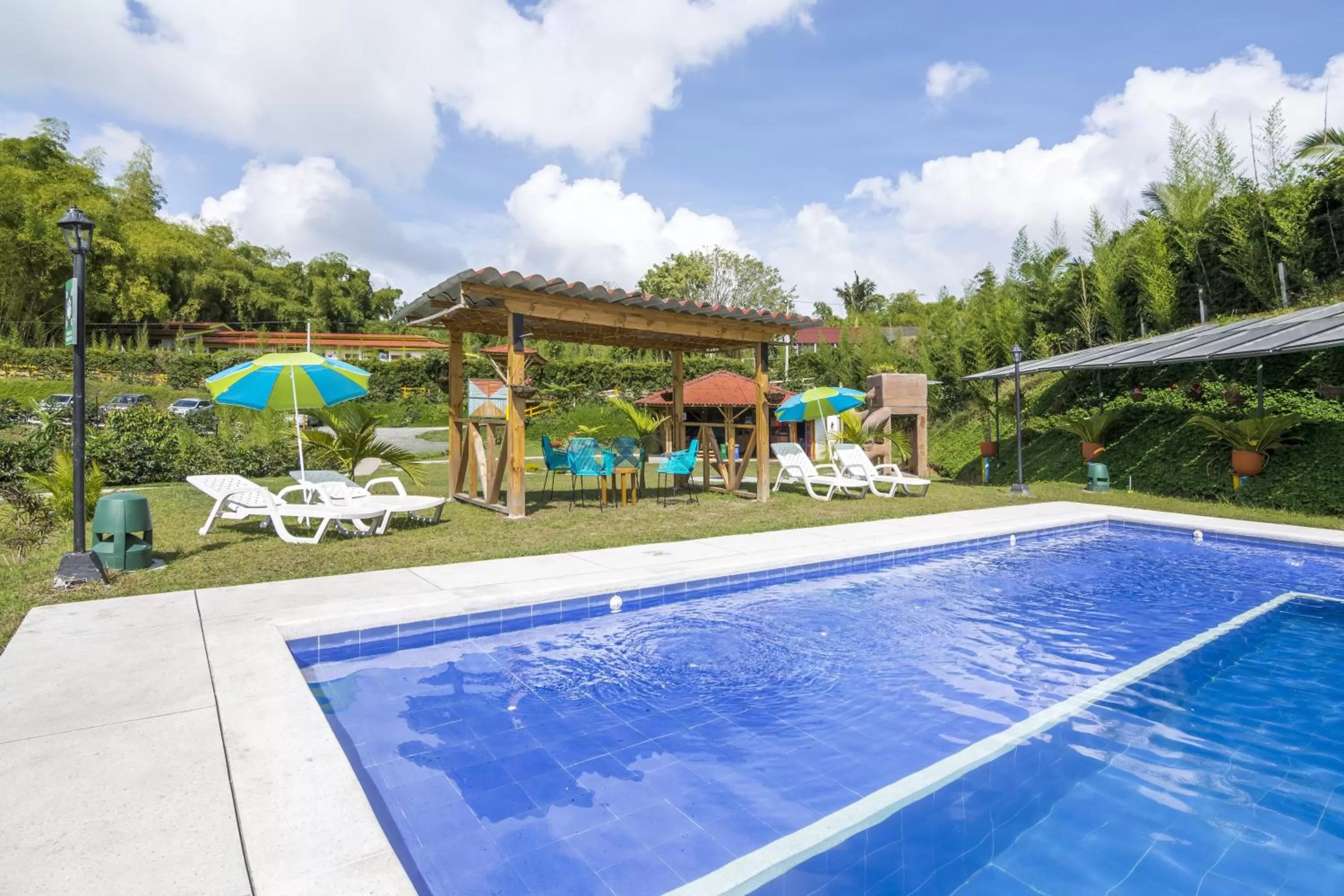 Swimming pool in Los Otobos finca hotel 1
