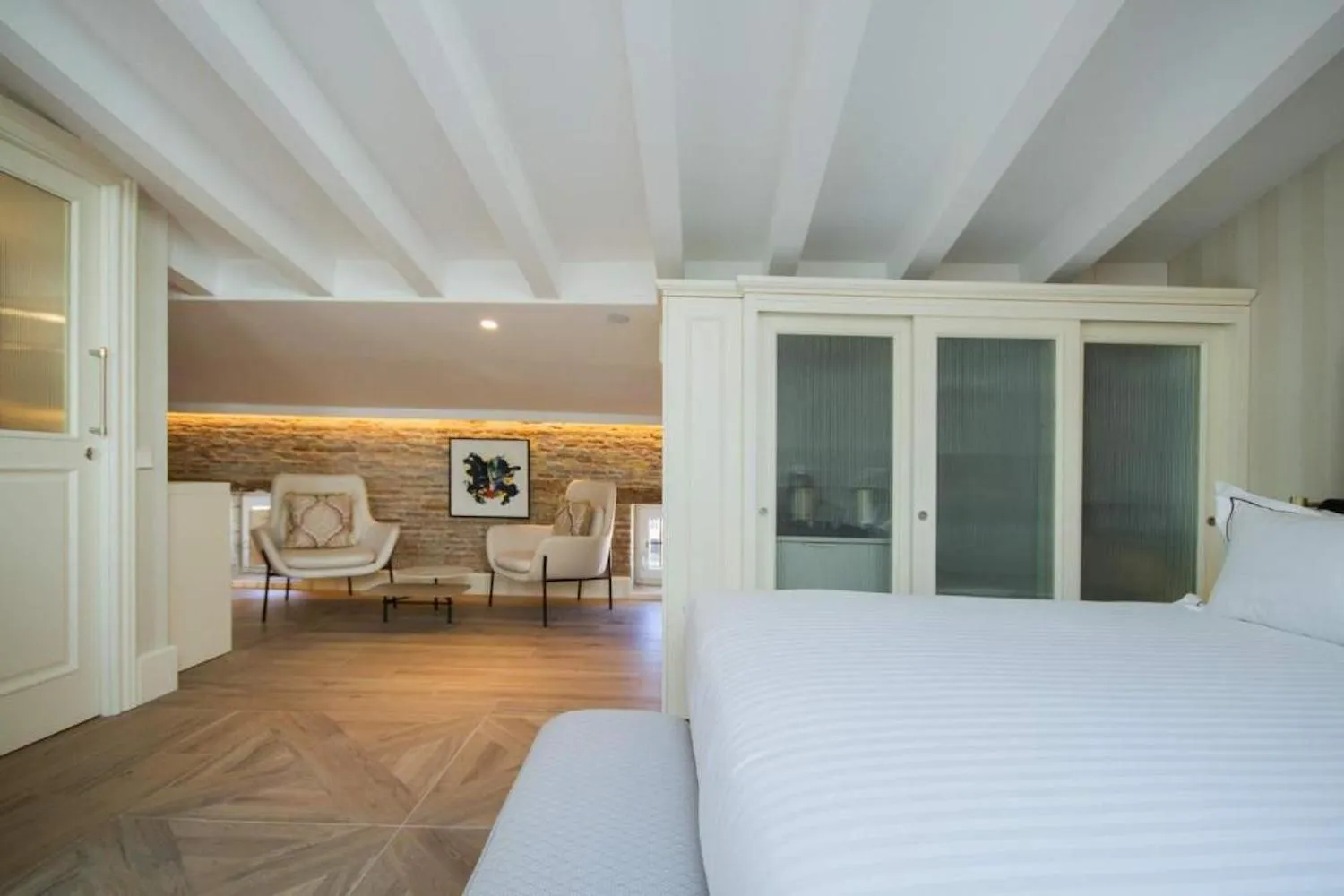 Living room, Bed in MYR Palacio Vallier