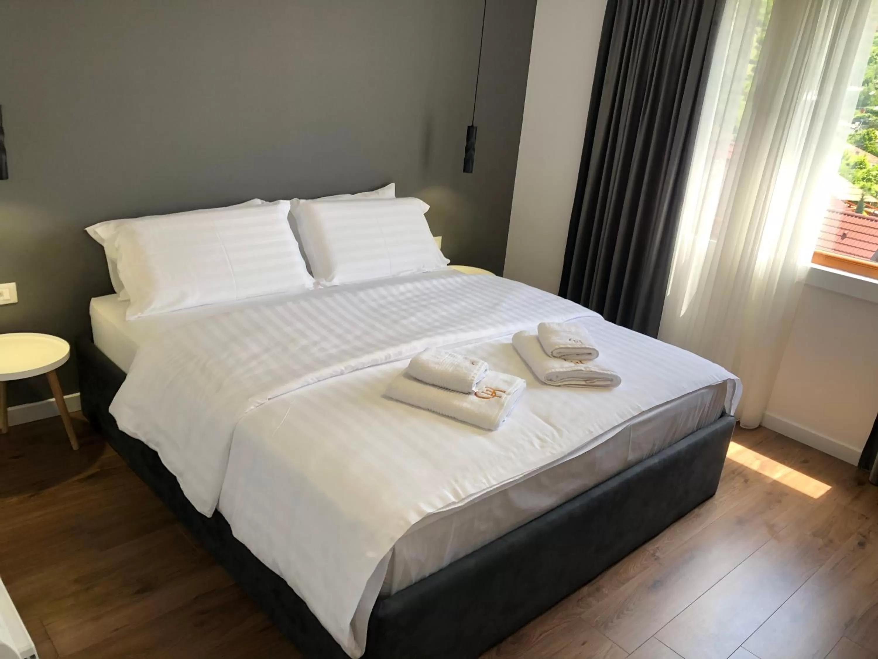 Bed in Grand Hotel Pogradec