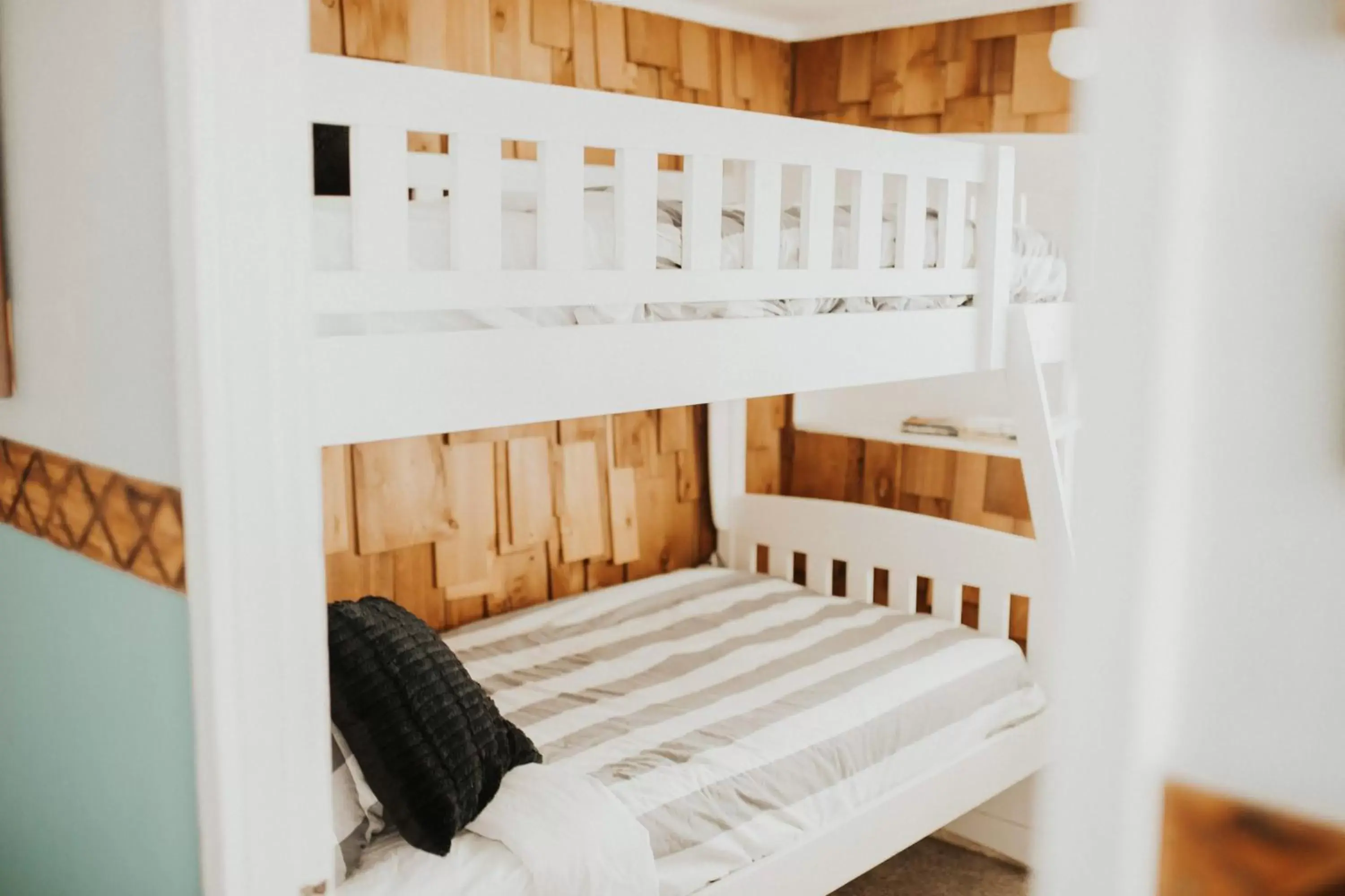 Bunk Bed in Nye Beach Condos & Cottages