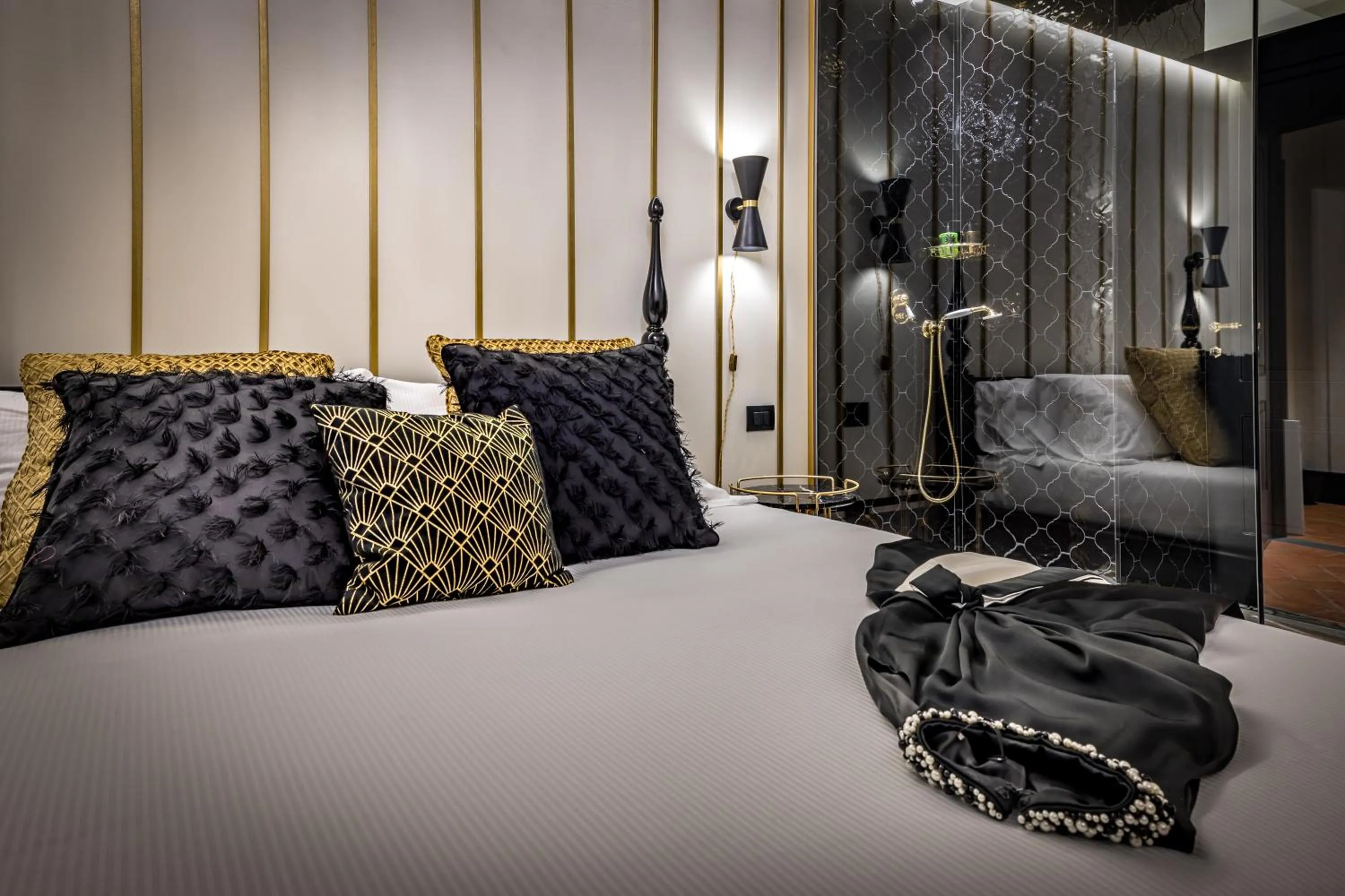 Decorative detail in Palazzo Bianca Cappello Residenza d'Epoca