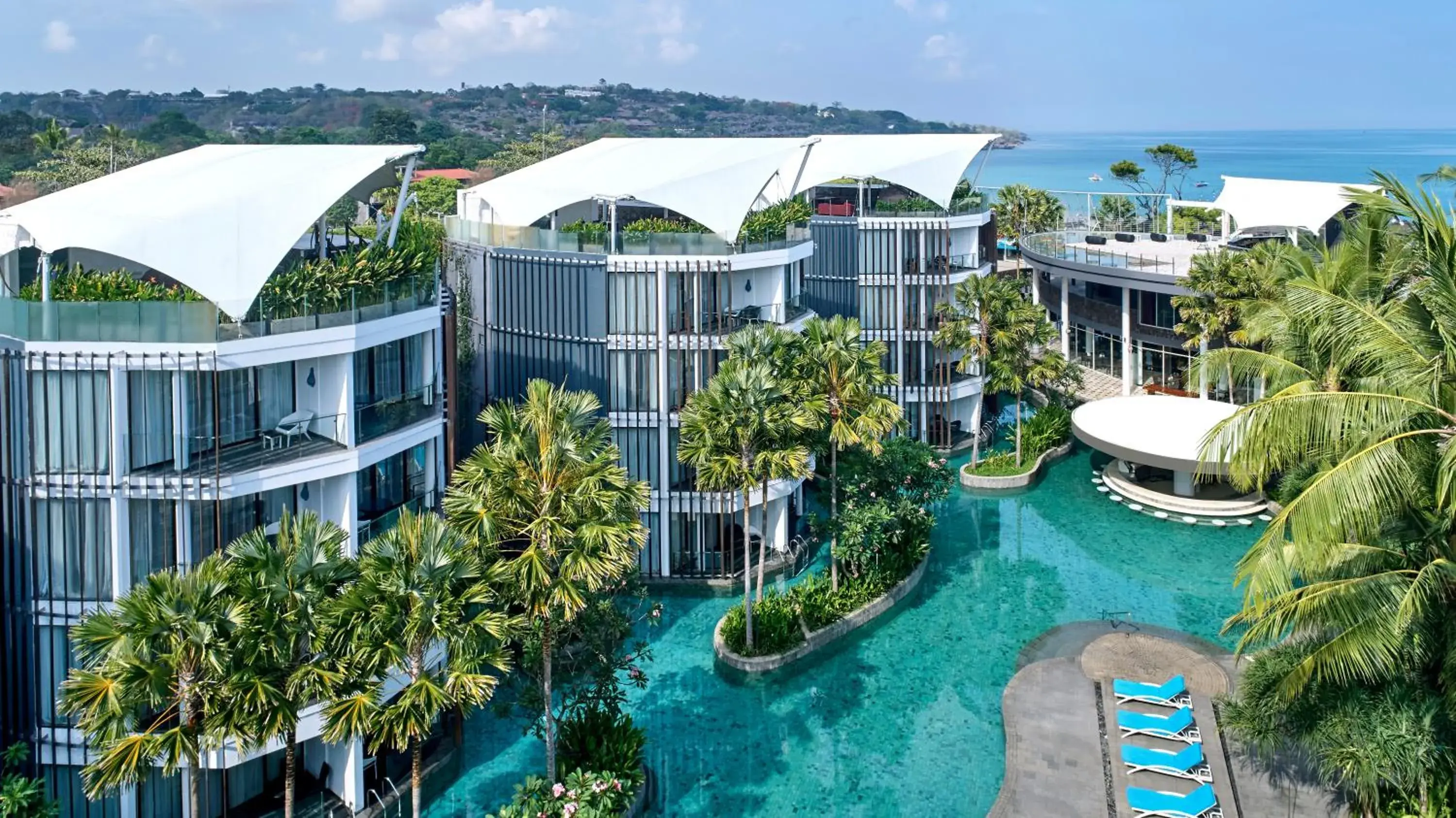 Swimming pool, Bird's-eye View in Le Meridien Bali Jimbaran