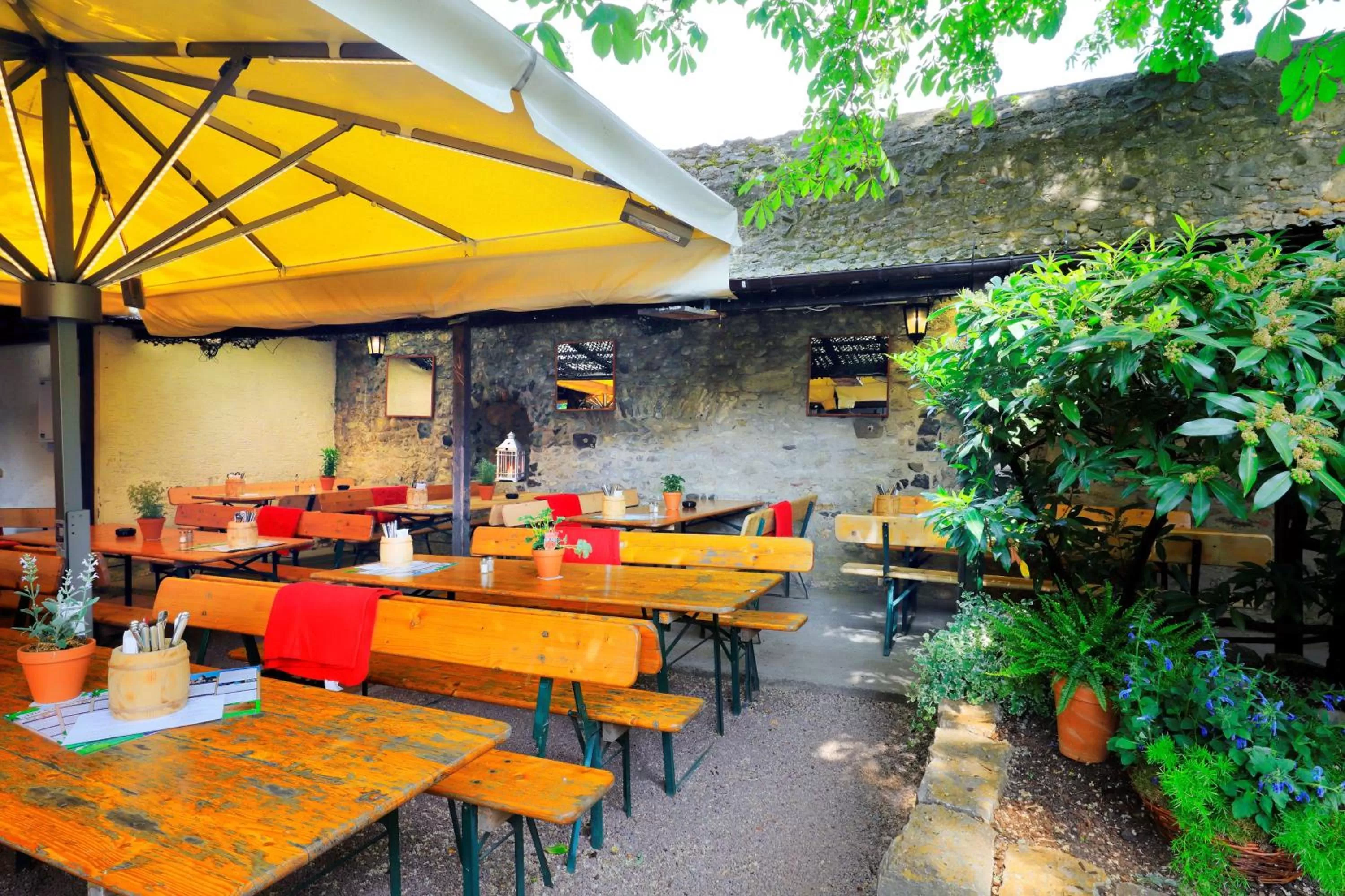 Restaurant/places to eat in Best Western Premier IB Hotel Friedberger Warte