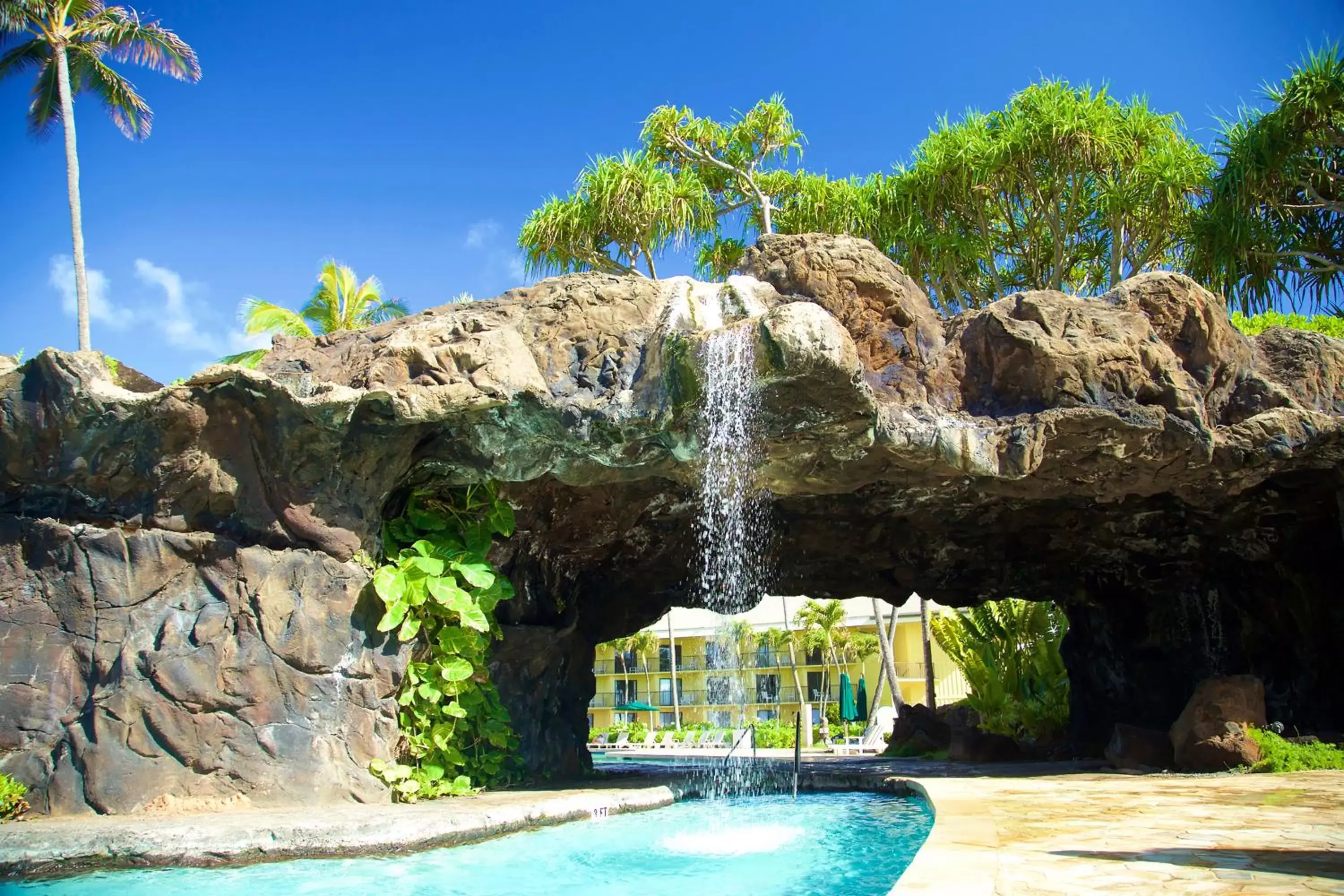 Area and facilities, Swimming Pool in OUTRIGGER Kaua'i Beach Resort & Spa