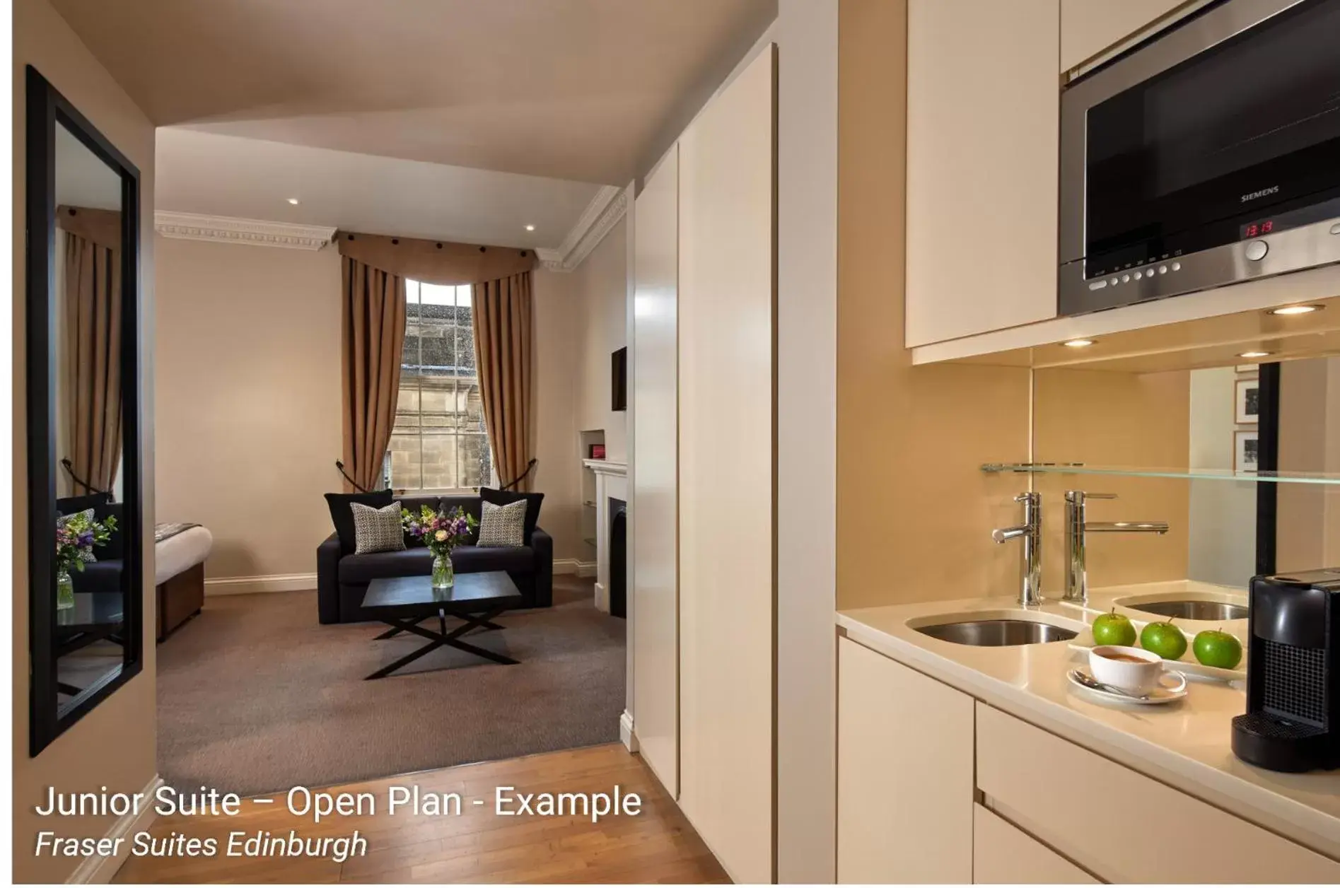 Property building, Kitchen/Kitchenette in Fraser Suites Edinburgh