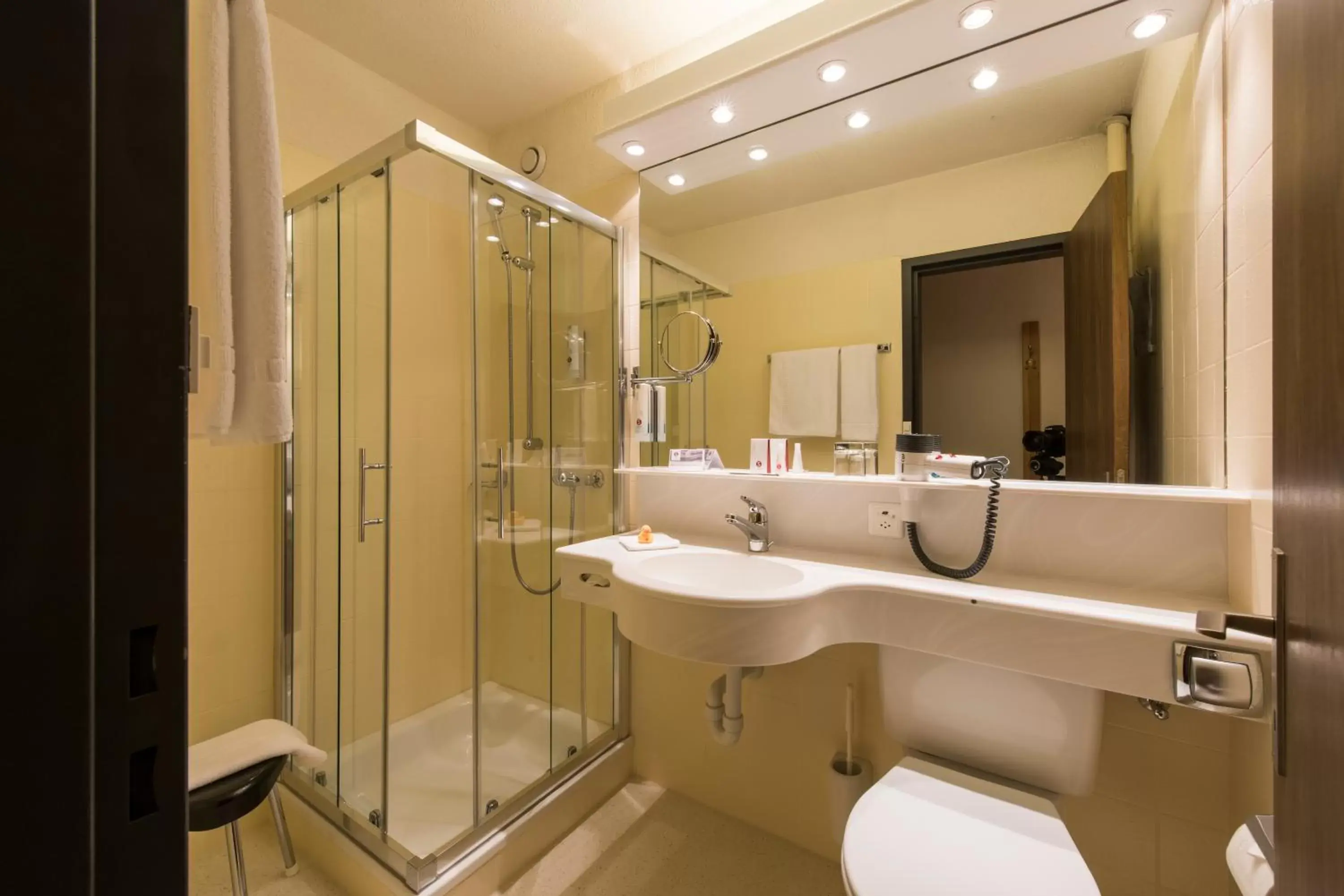 Bathroom in Sunstar Hotel & SPA Davos