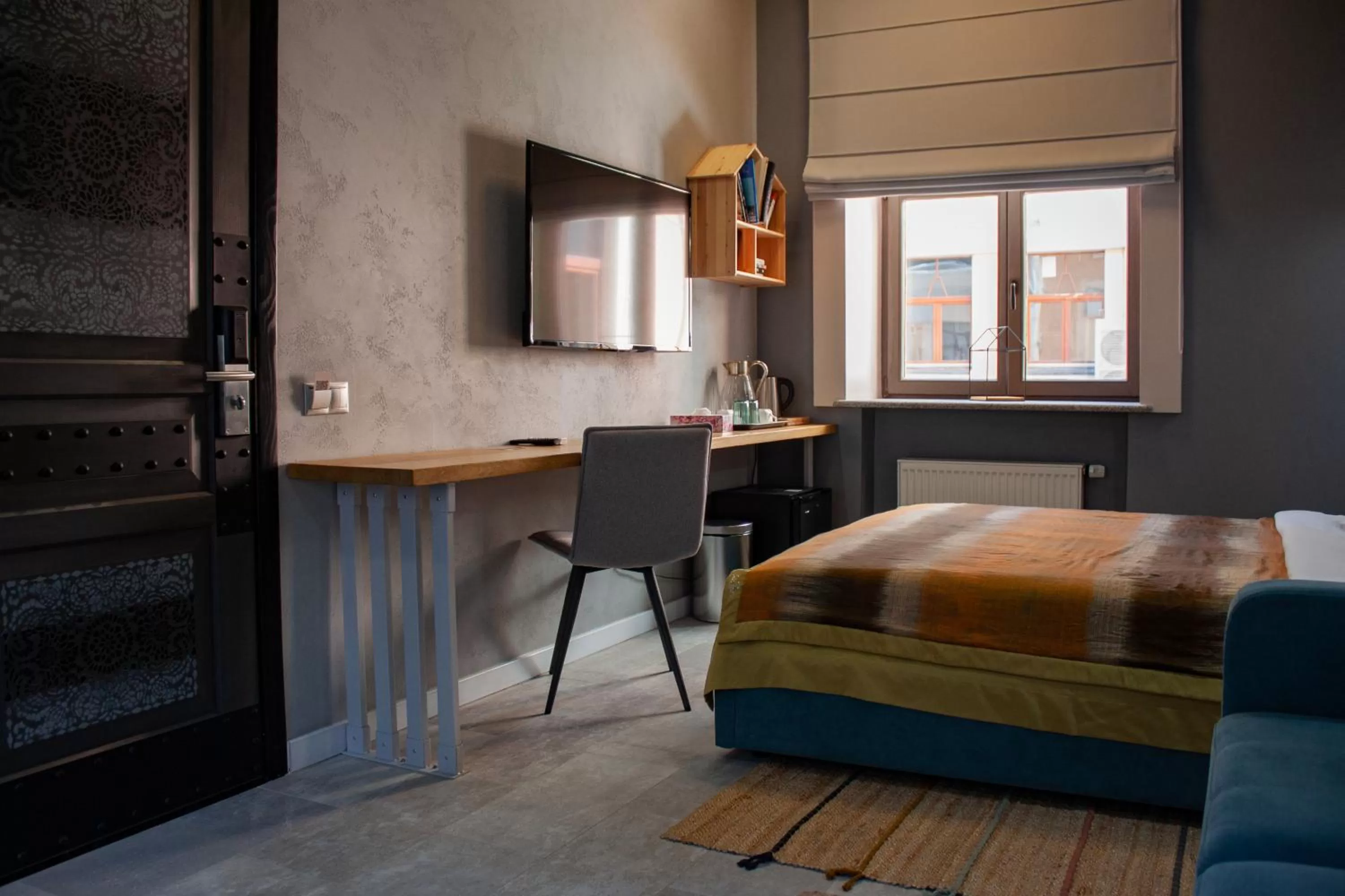 TV and multimedia, Bed in MaNNa Boutique Hotel