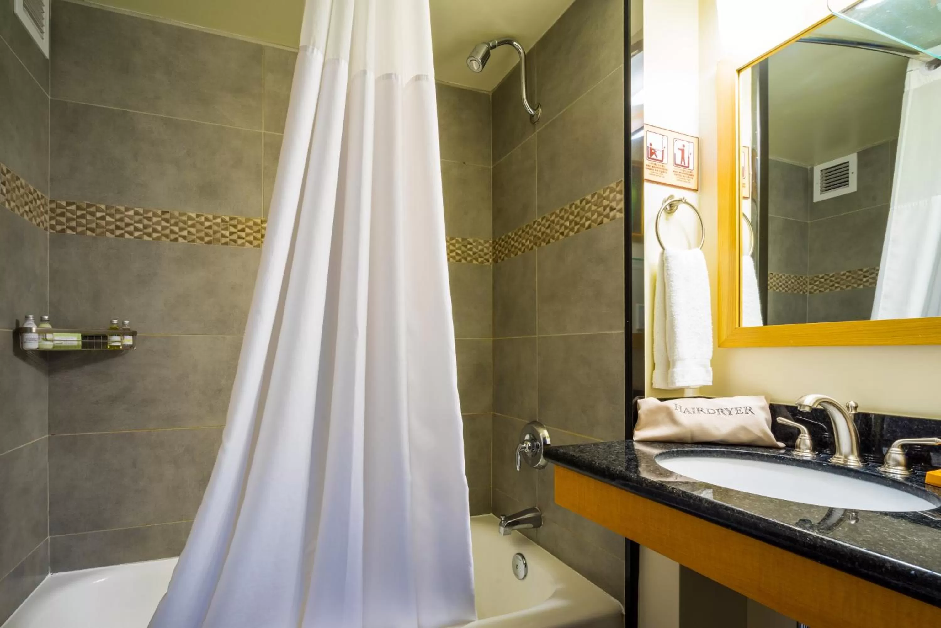 Bathroom in VIVE Hotel Waikiki
