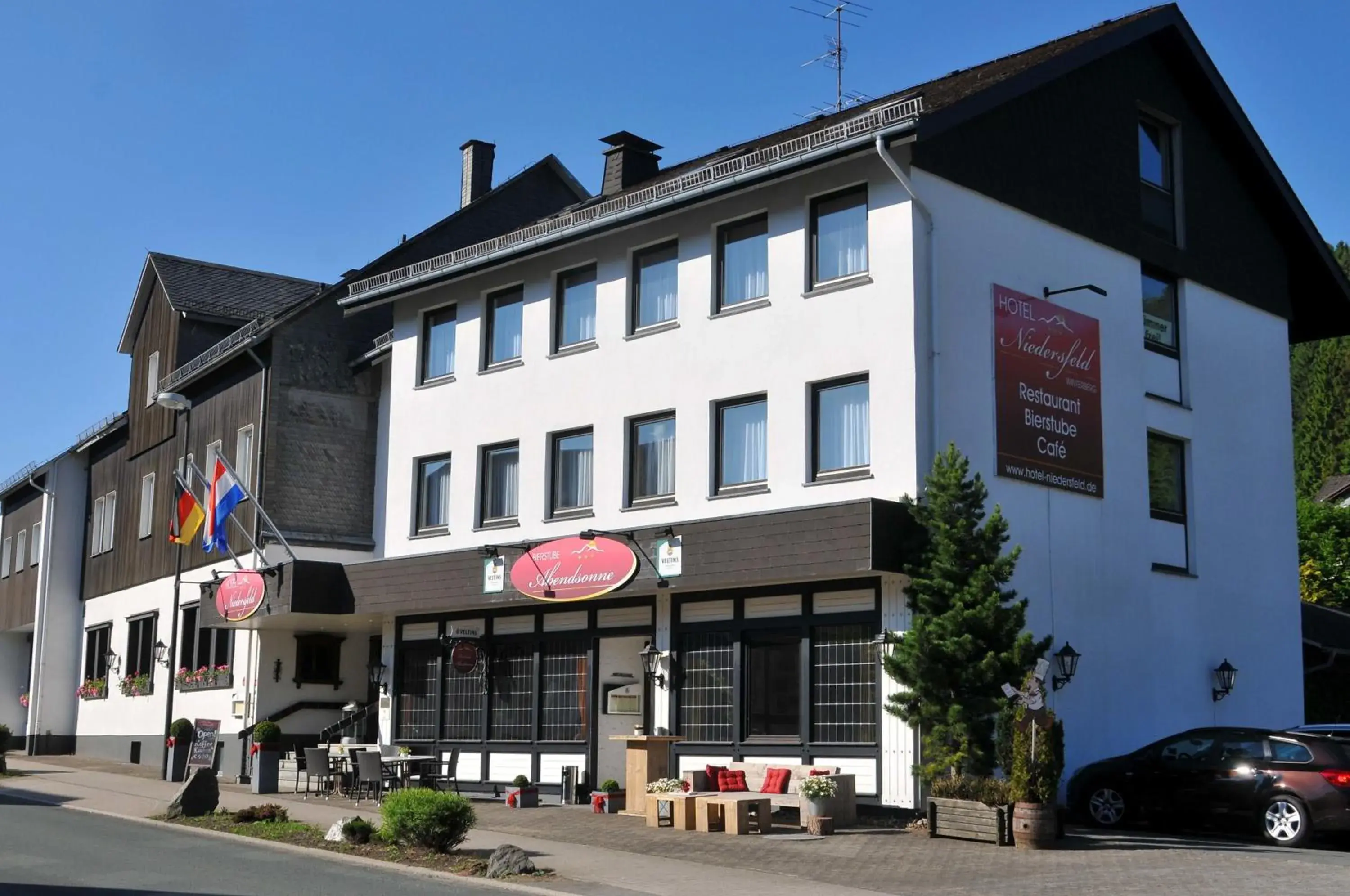 Facade/entrance, Property Building in Hotel Niedersfeld-Winterberg