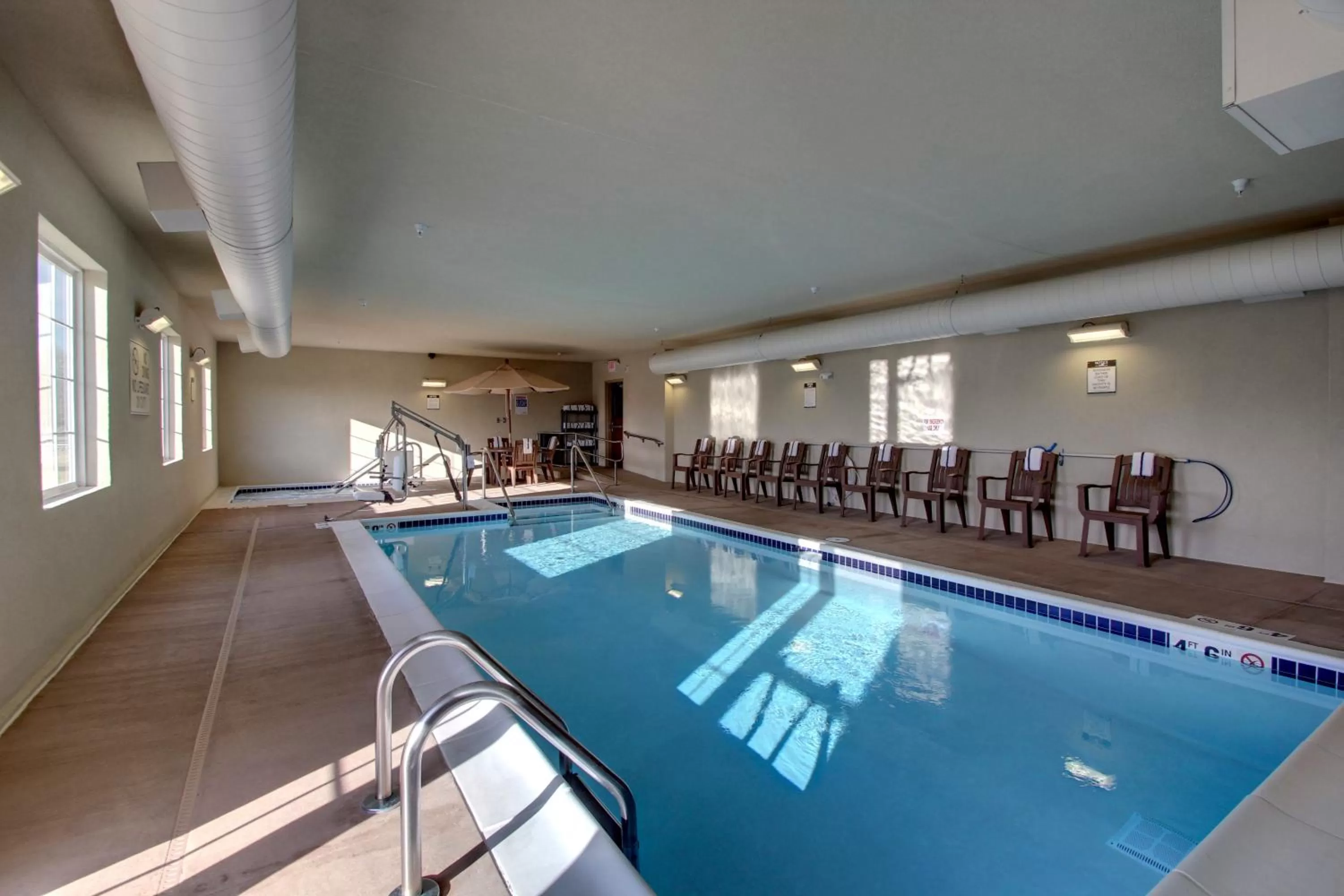 Swimming pool in Cobblestone Hotel & Suites - Newton