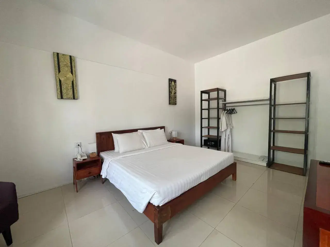 Bedroom, Bed in La Rivière d' Angkor Resort