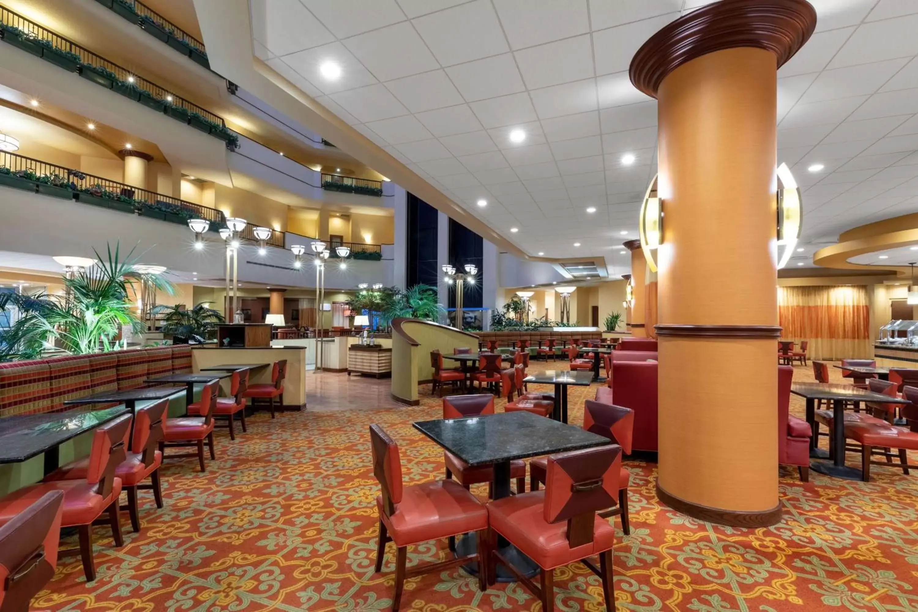 Restaurant/Places to Eat in Wyndham Grand Oklahoma City Downtown