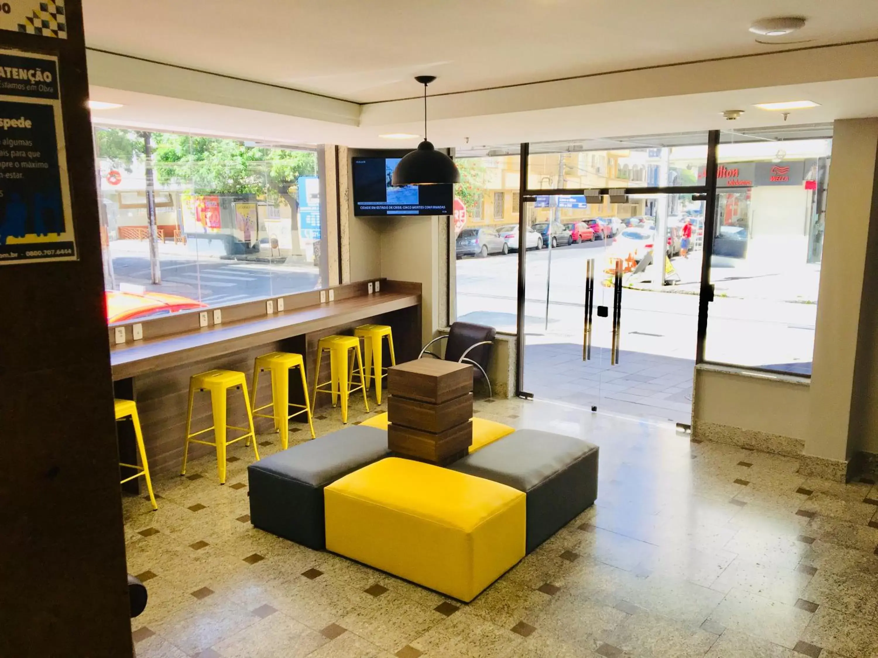 Lobby or reception in Master Express Cidade Baixa - Próximo ao Araujo Viana, UFRGS e Santa Casa Lobby or reception in Master Express Cidade Baixa - Próximo ao Araujo Viana, UFRGS e Santa Casa