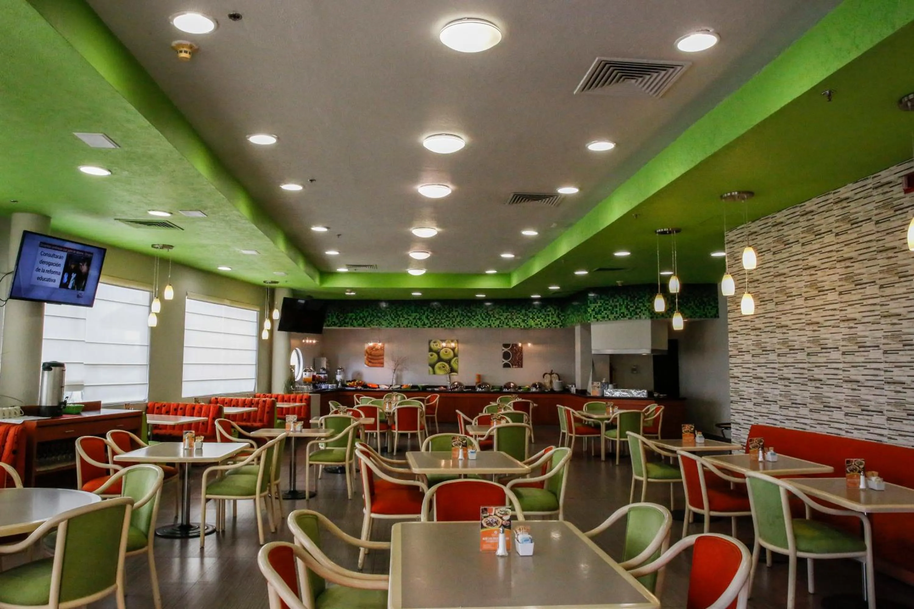 Drinks in CHN Hotel Monterrey Norte, Trademark Collection by Wyndham