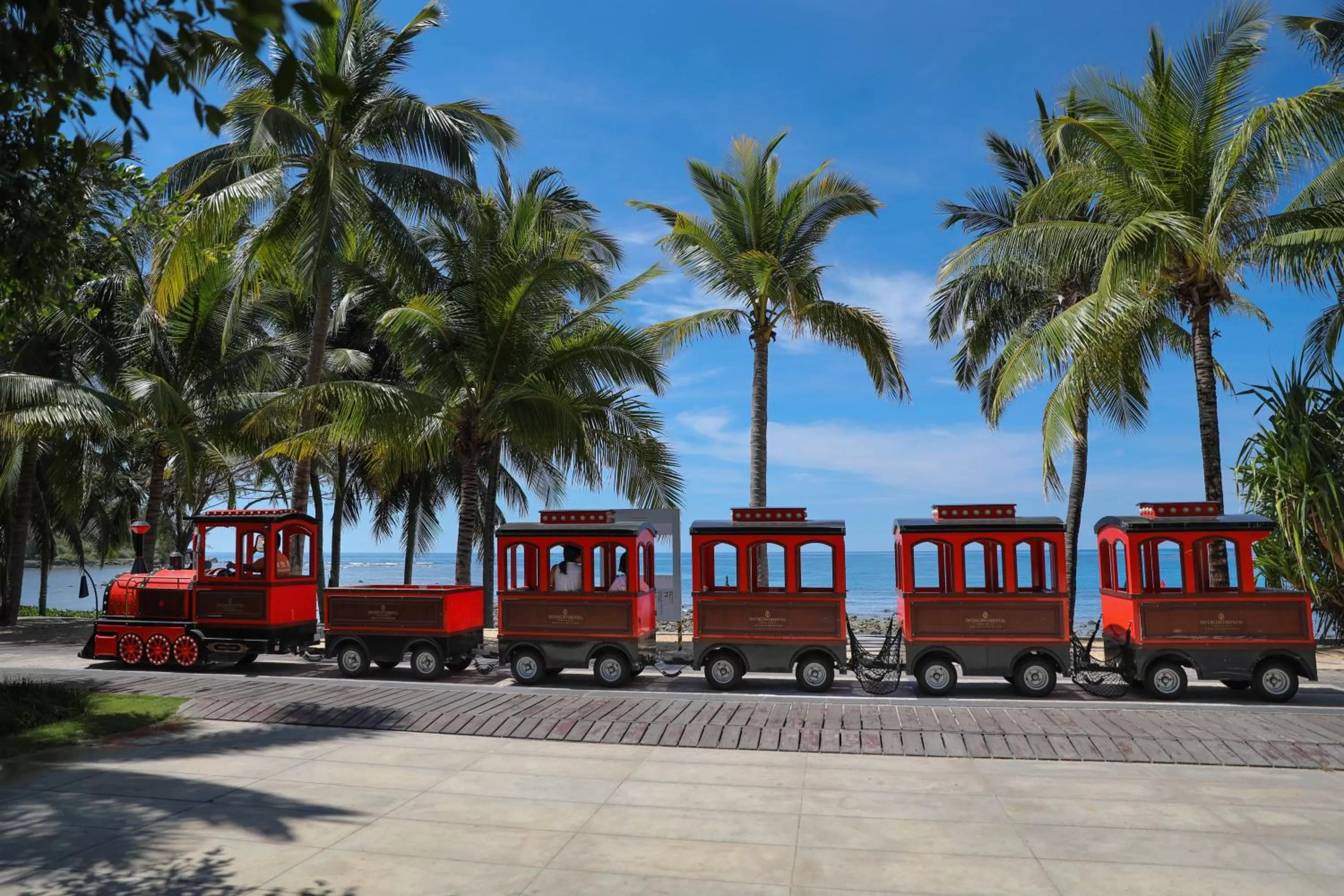 Day in InterContinental Sanya Resort by IHG