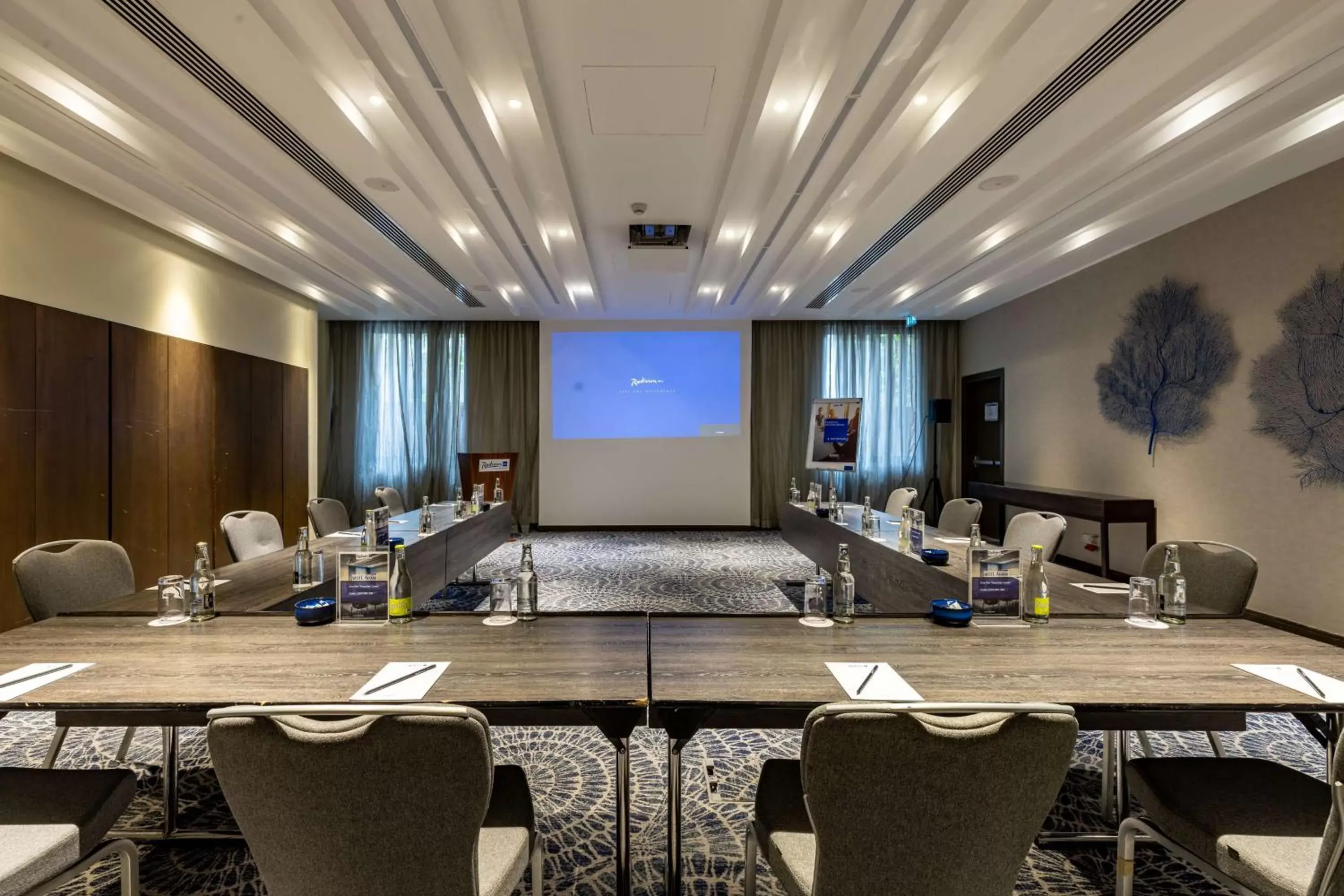 Meeting/conference room in Radisson Blu Hotel & Residence Nairobi Arboretum