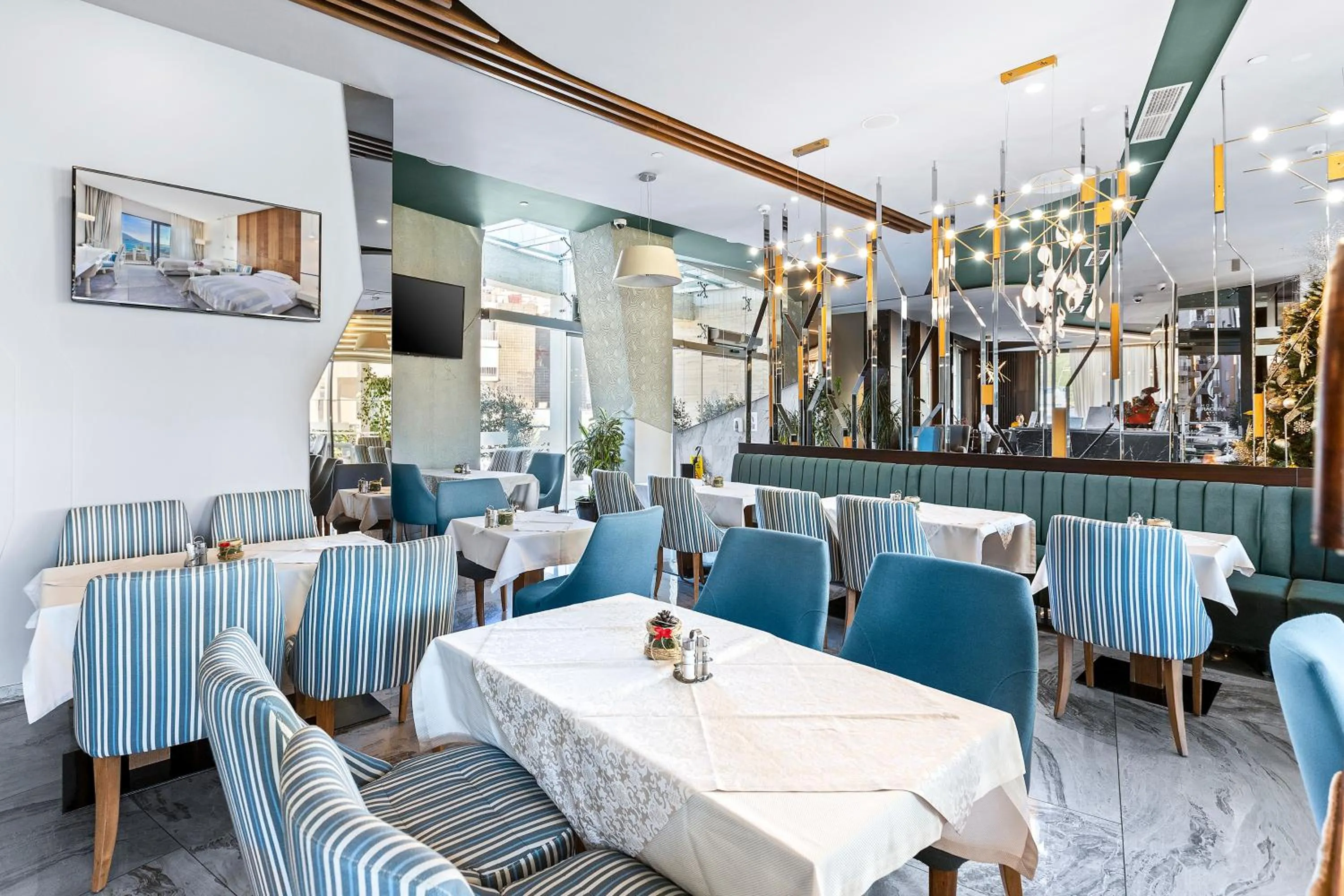 Restaurant/places to eat in Hotel Bracera