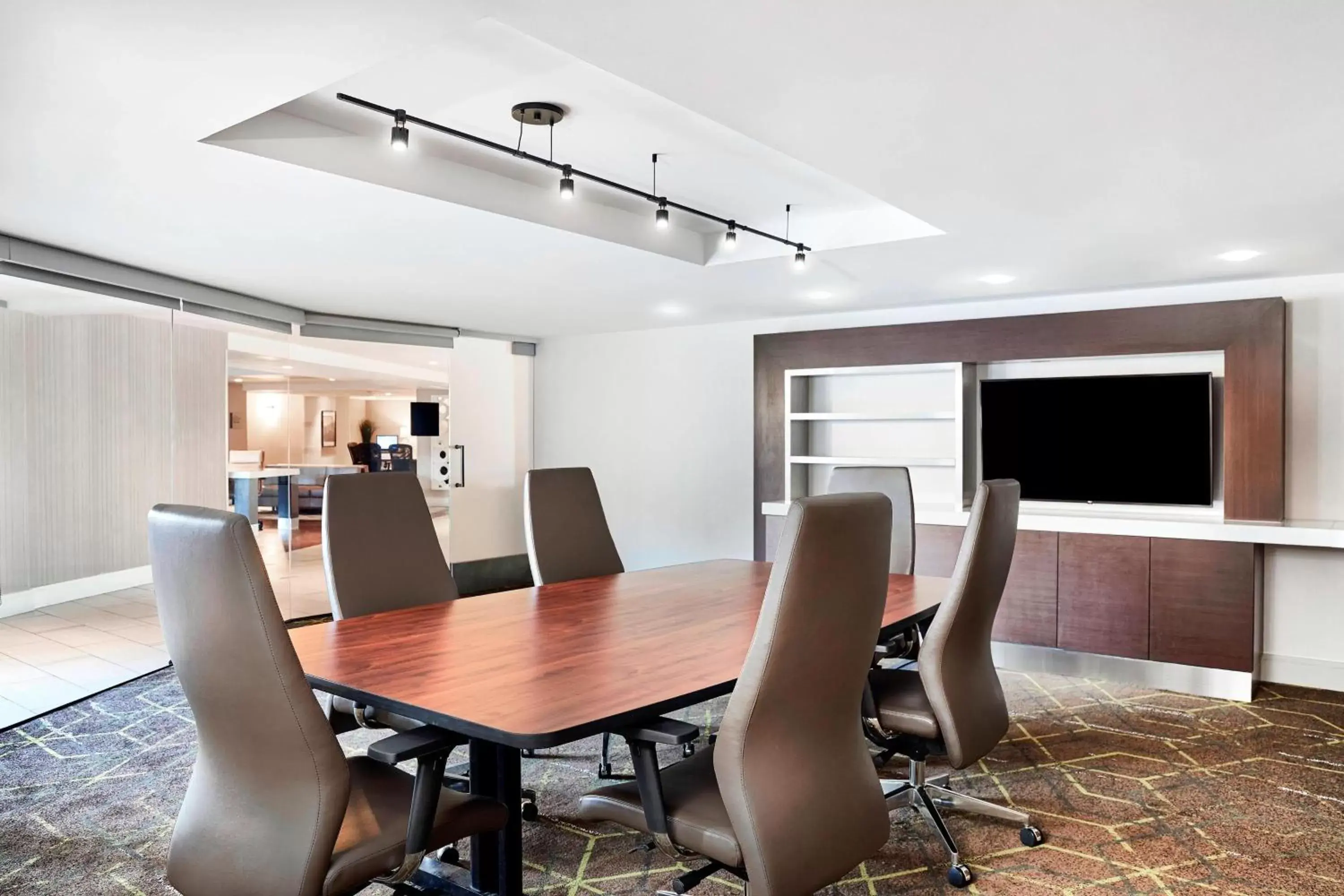 Meeting/conference room in Delta Hotels by Marriott Phoenix Mesa