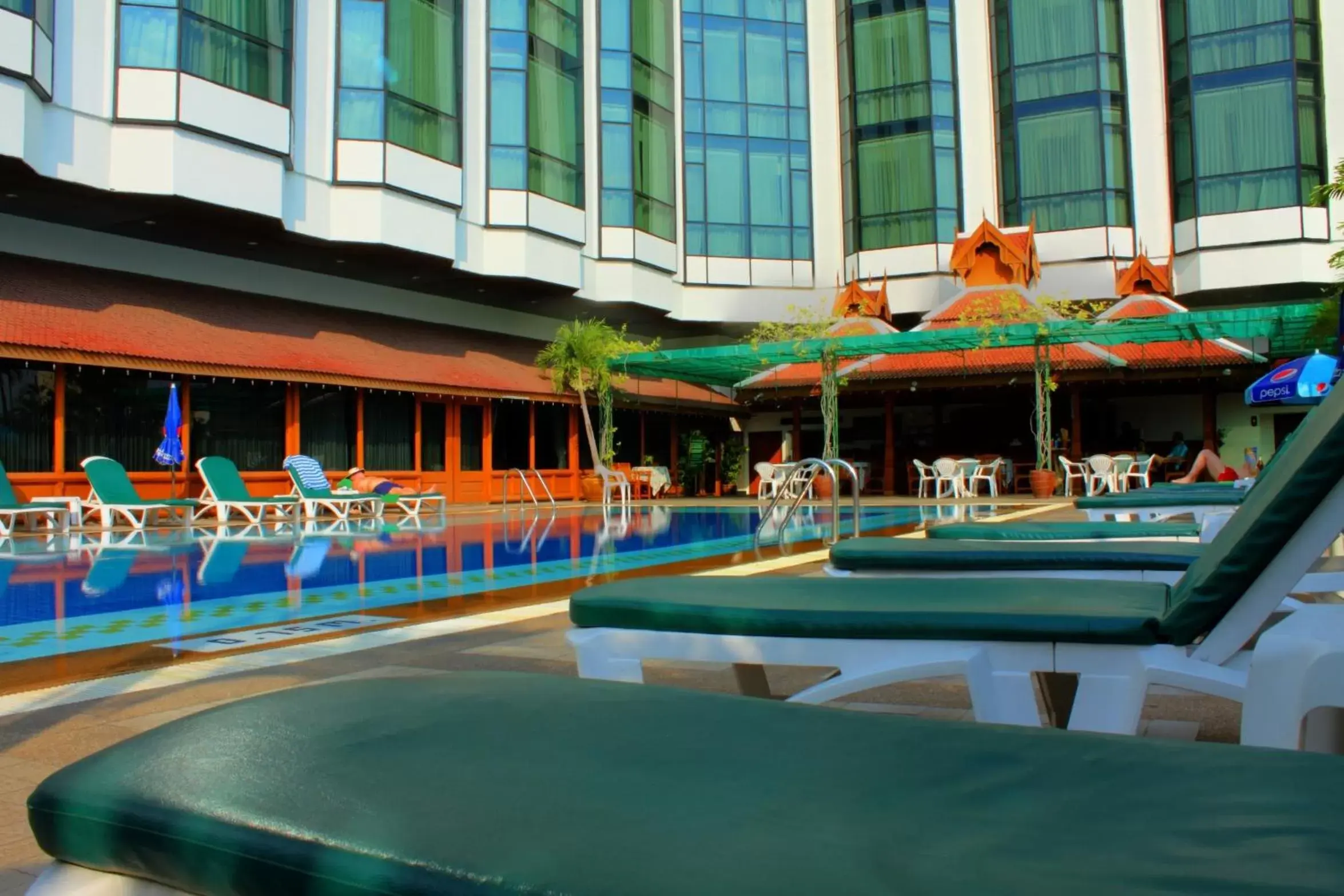 Swimming Pool in The Empress Hotel - SHA Extra Plus