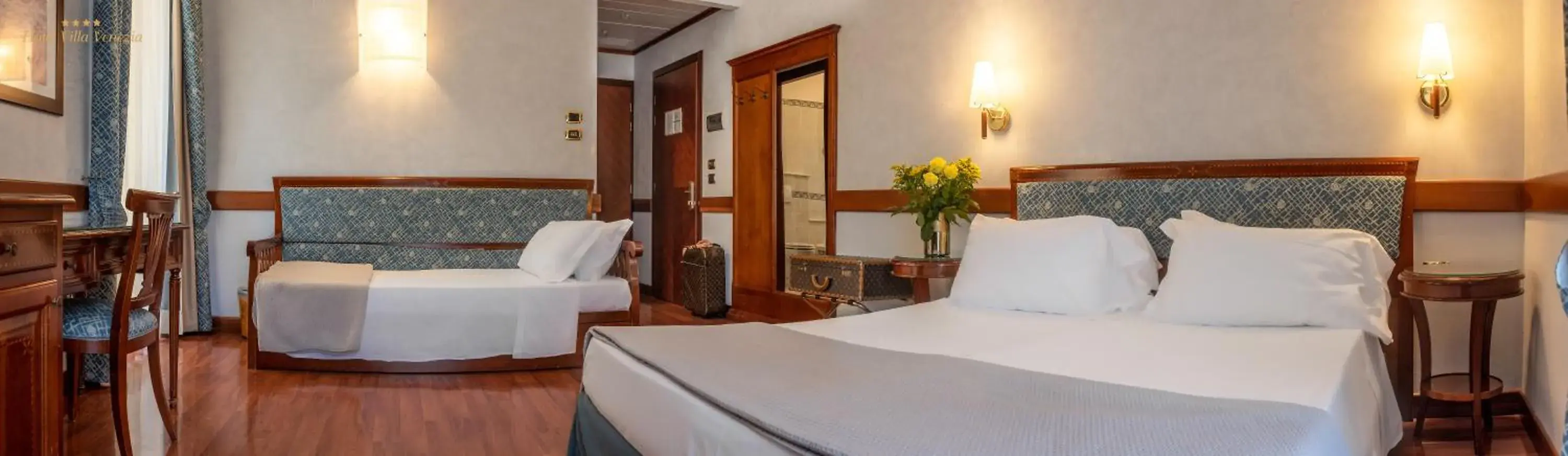 Photo of the whole room, Bed in Hotel Villa Venezia