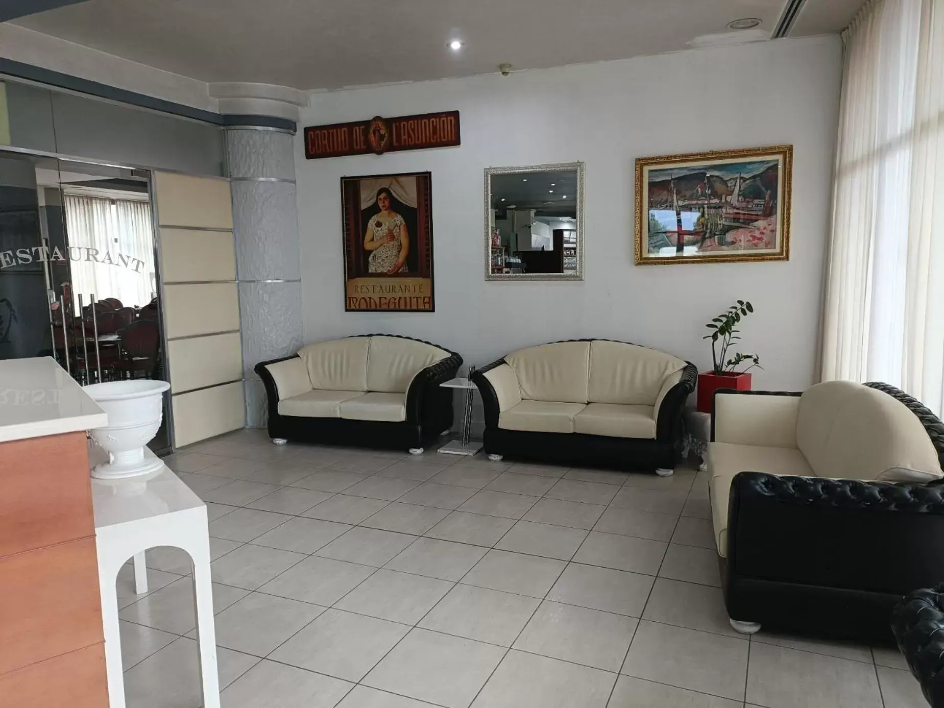 Living room in Green Hotel Ninfa Living room in Green Hotel Ninfa