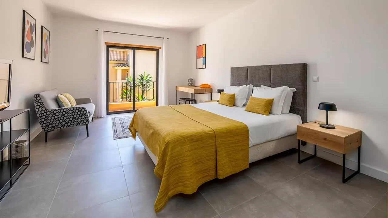 Bed in Estrela da Luz Resort