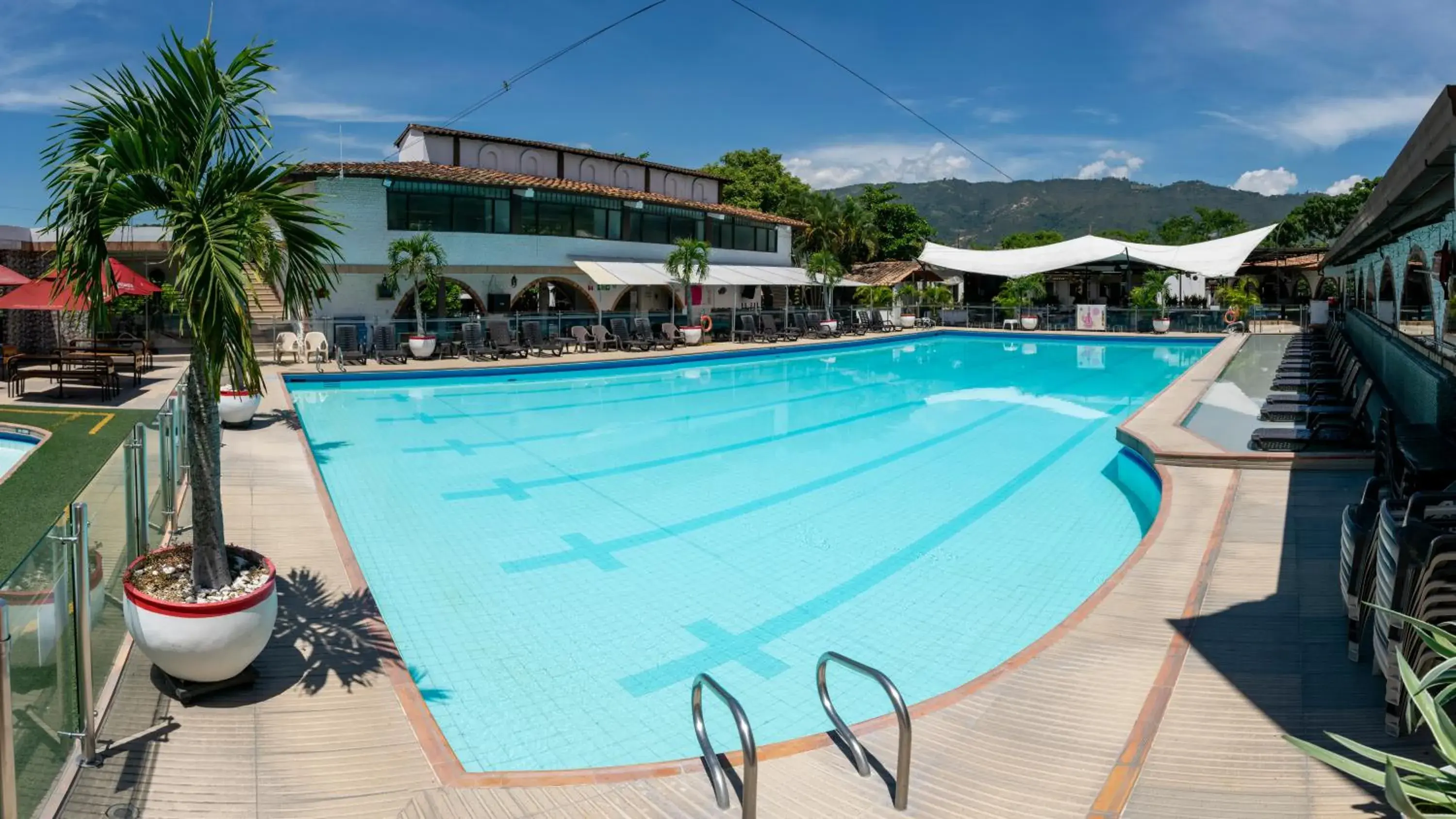 Pool view, Swimming Pool in Hotel San Juan Internacional