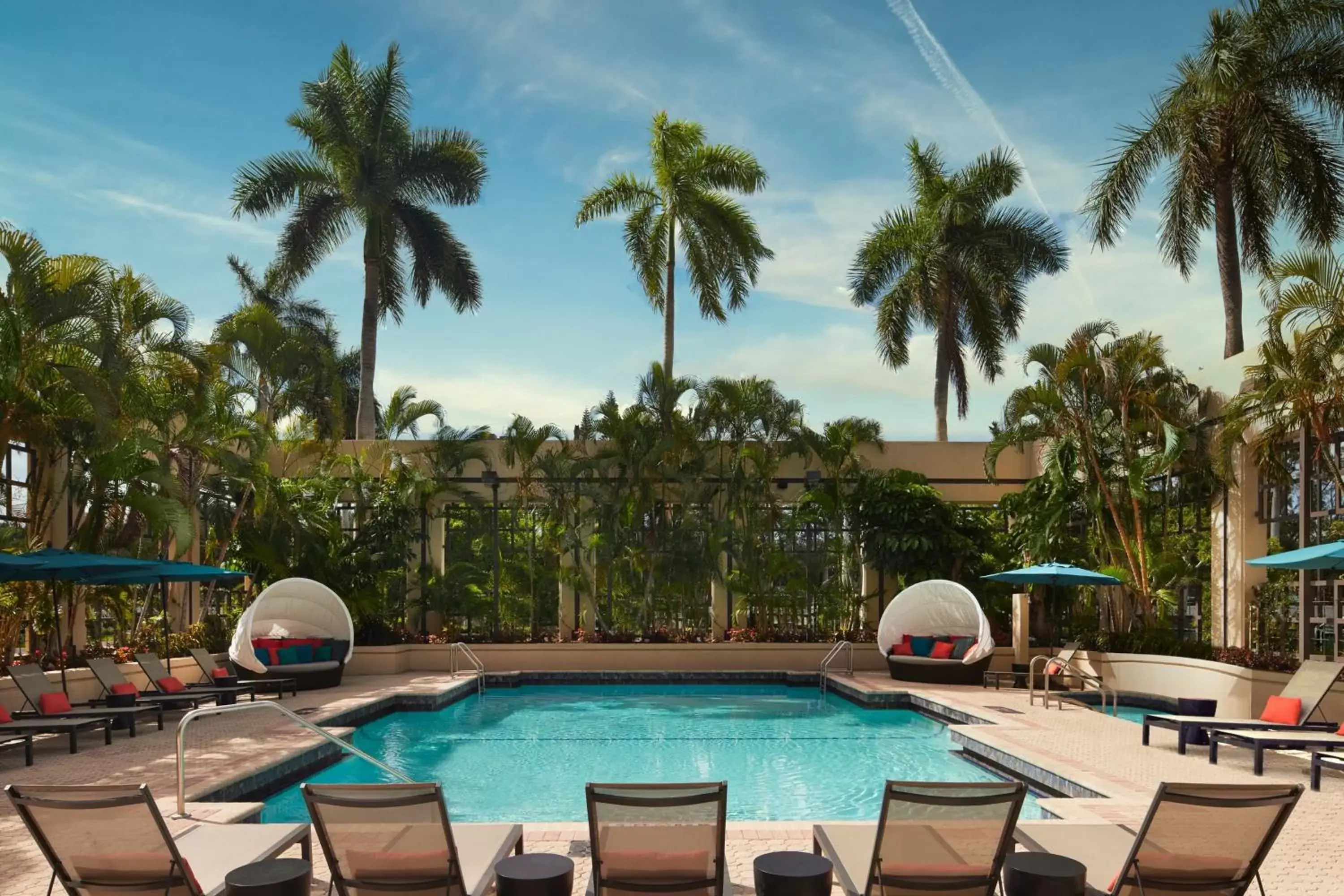 Swimming Pool in Boca Raton Marriott at Boca Center