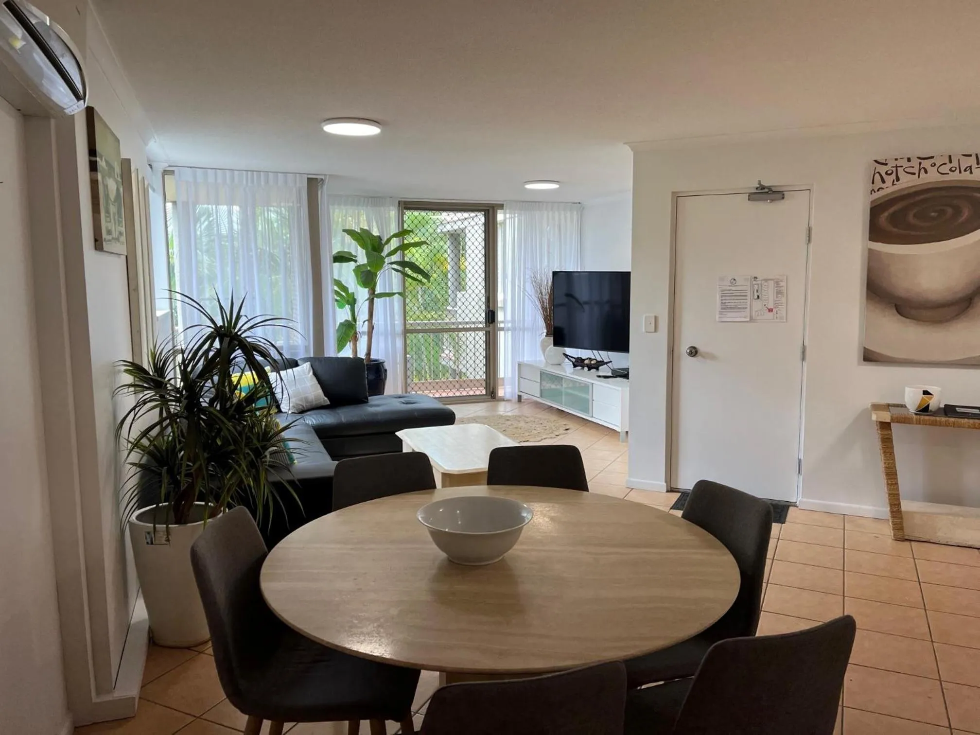 Living room in Sanctuary Beach Resort