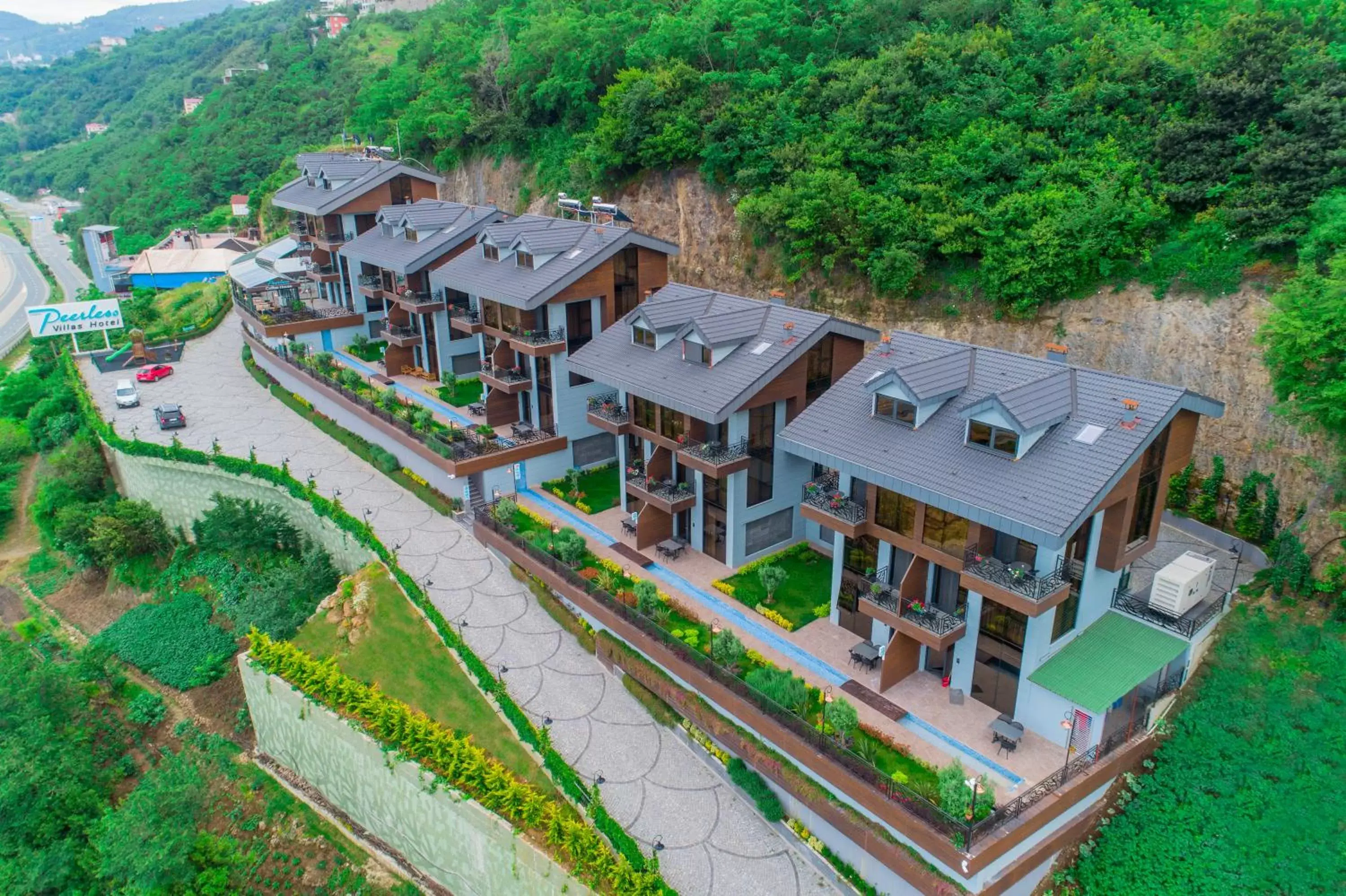 Property building, Bird's-eye View in Peerless Villas Hotel