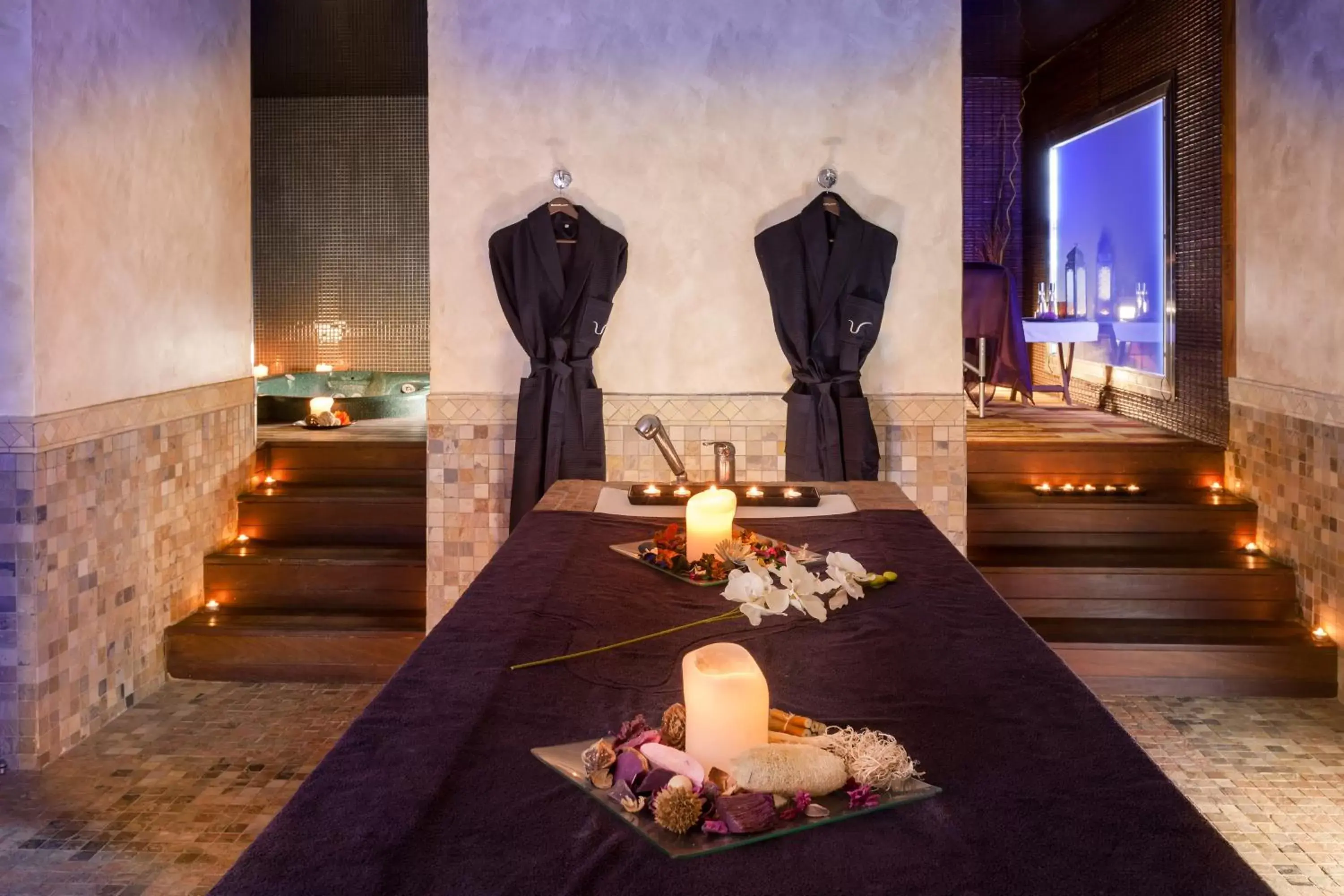 Spa and wellness centre/facilities, Restaurant/Places to Eat in Occidental Aranjuez