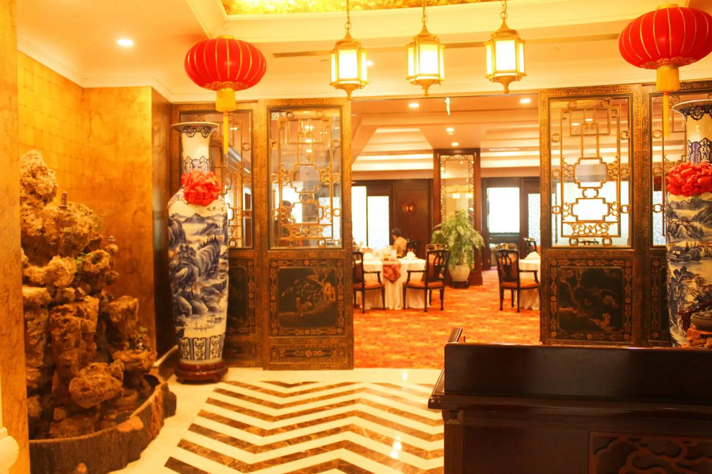 Restaurant/places to eat in The Presidential Beijing