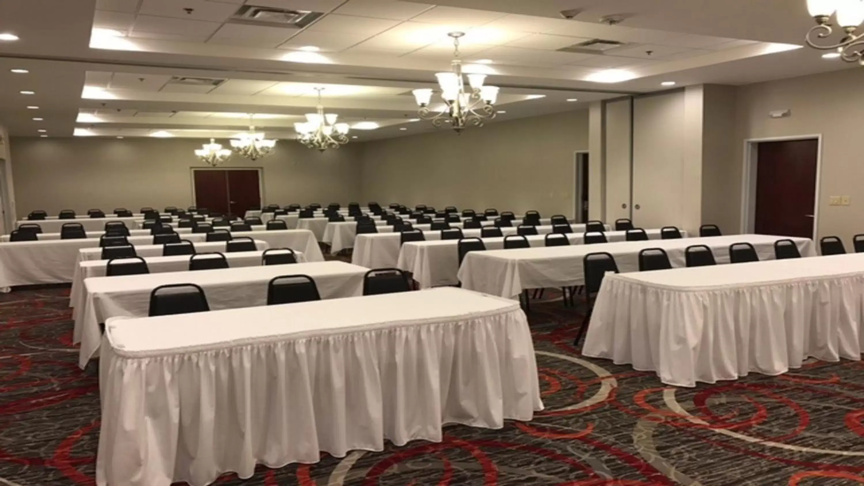 Meeting/conference room in Holiday Inn Lafayette North, an IHG Hotel