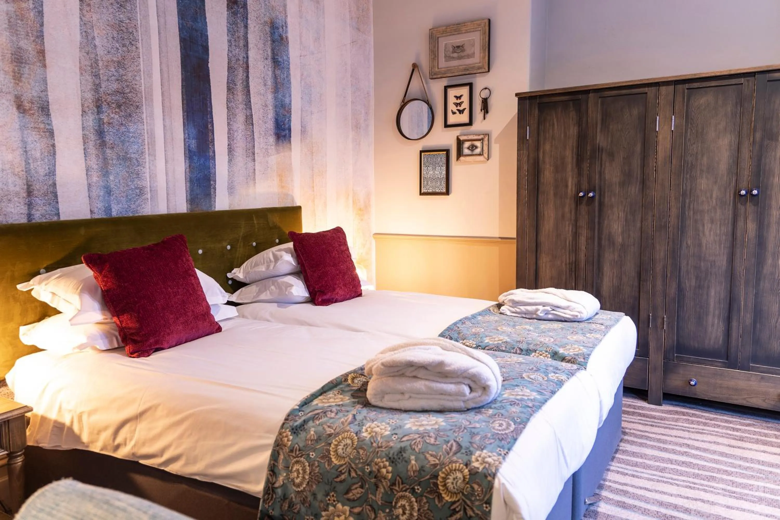 Bedroom, Bed in The Stanneylands