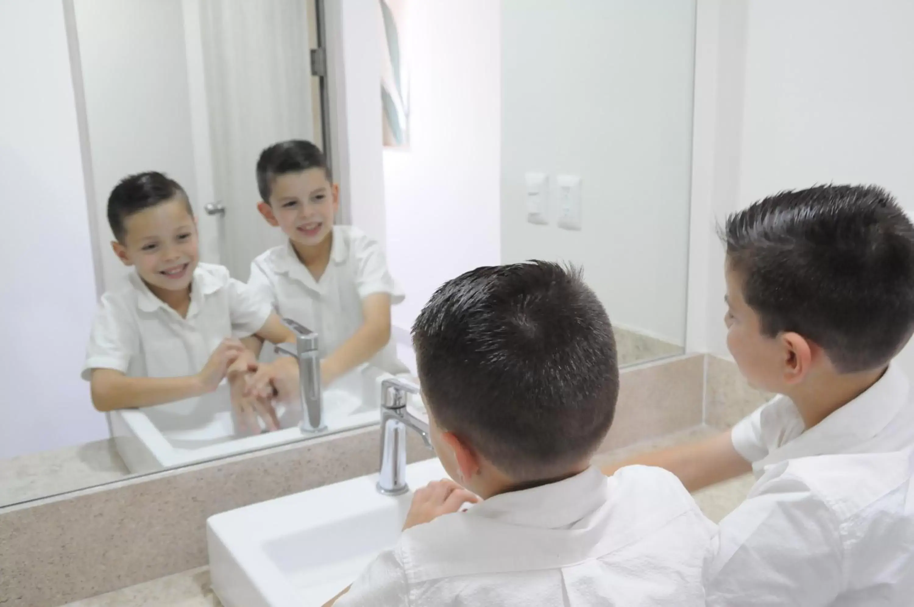 Bathroom in Hotel Refugio