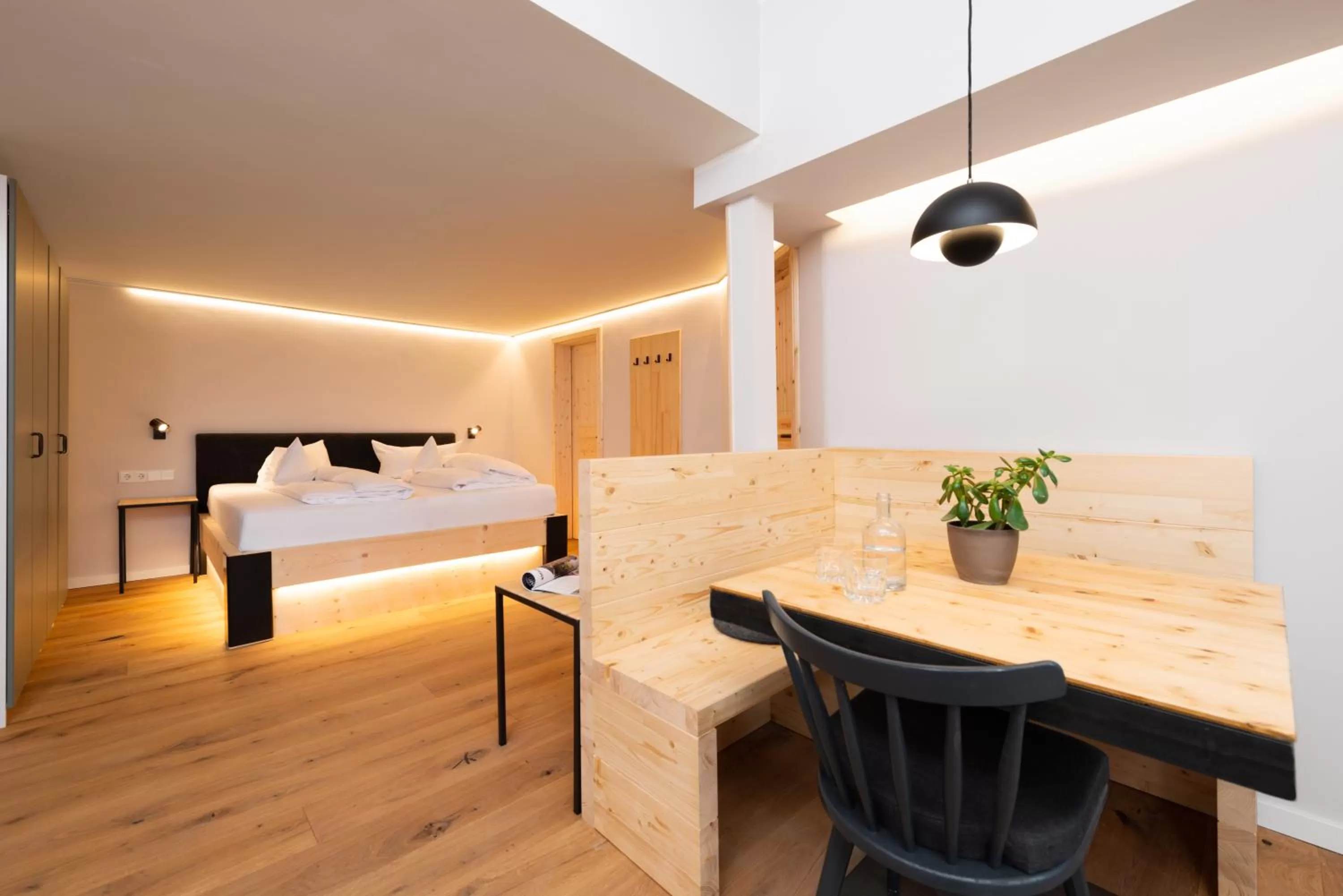 Photo of the whole room, Bed in freistil Boutiquehotel