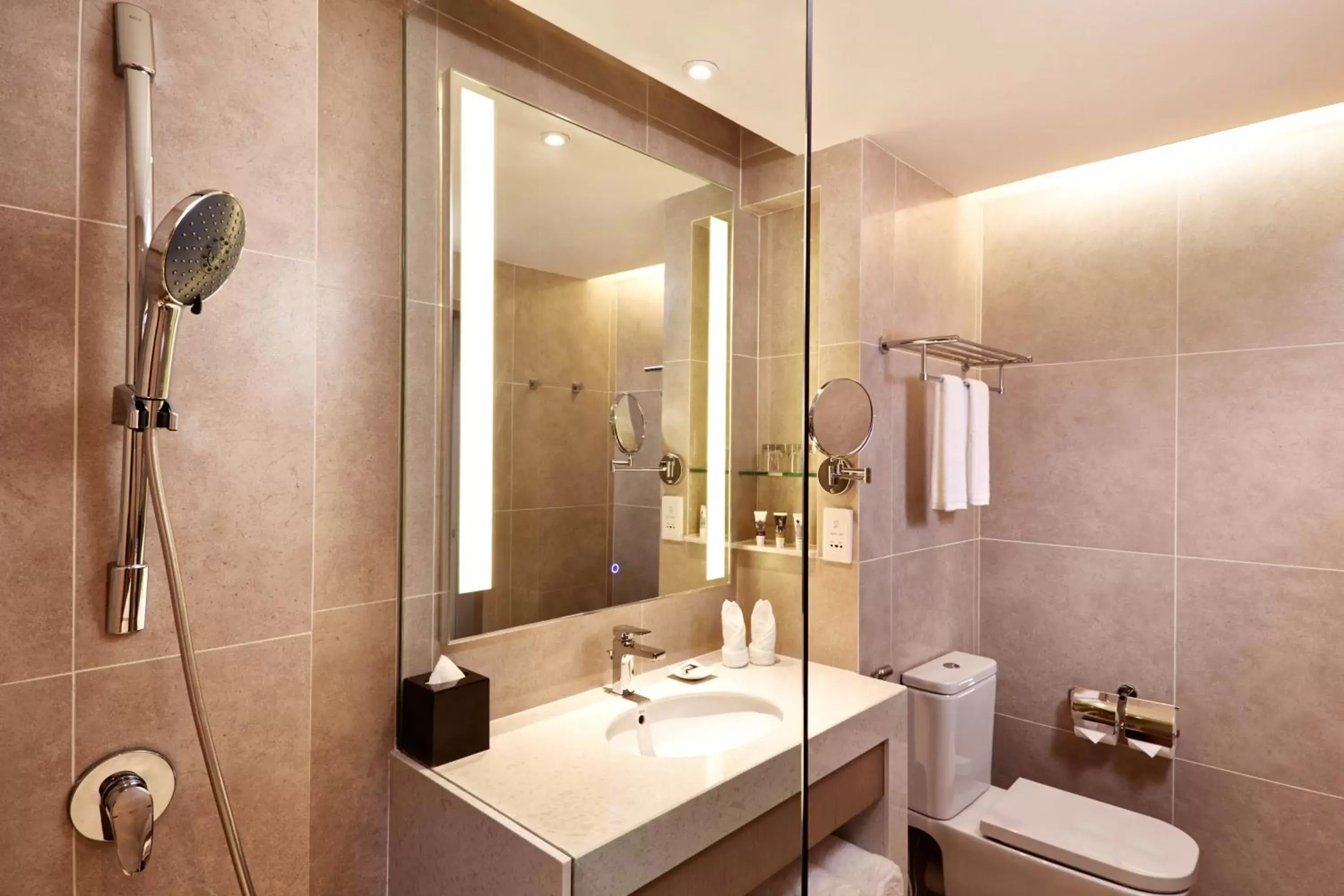 Shower, Bathroom in Mercure Kuala Lumpur Shaw Parade