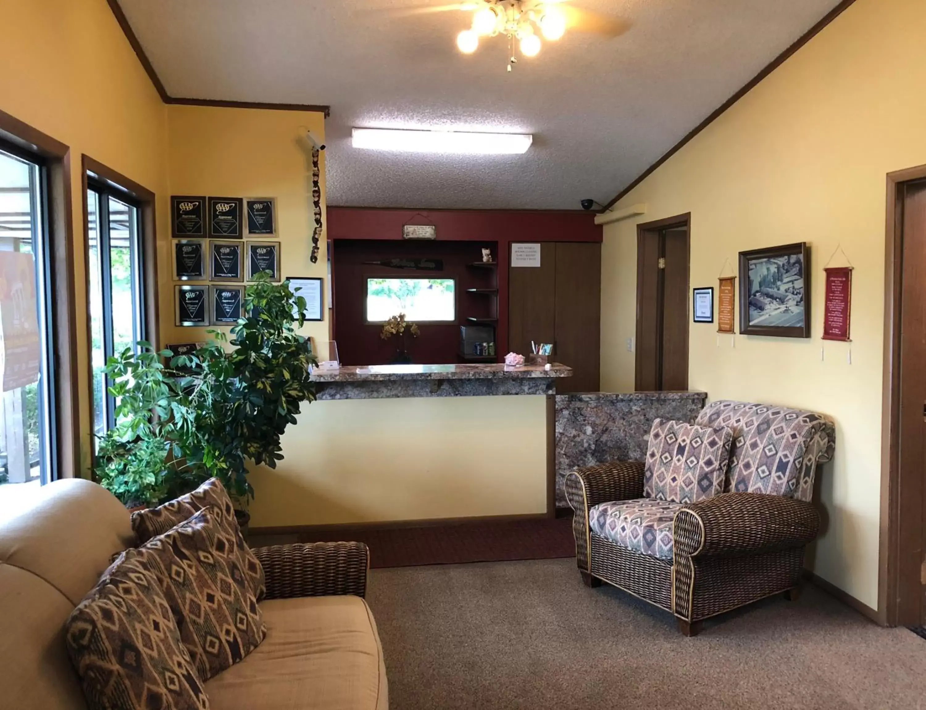 Lobby or reception, Lobby/Reception in Arbor Inn of Historic Marshall