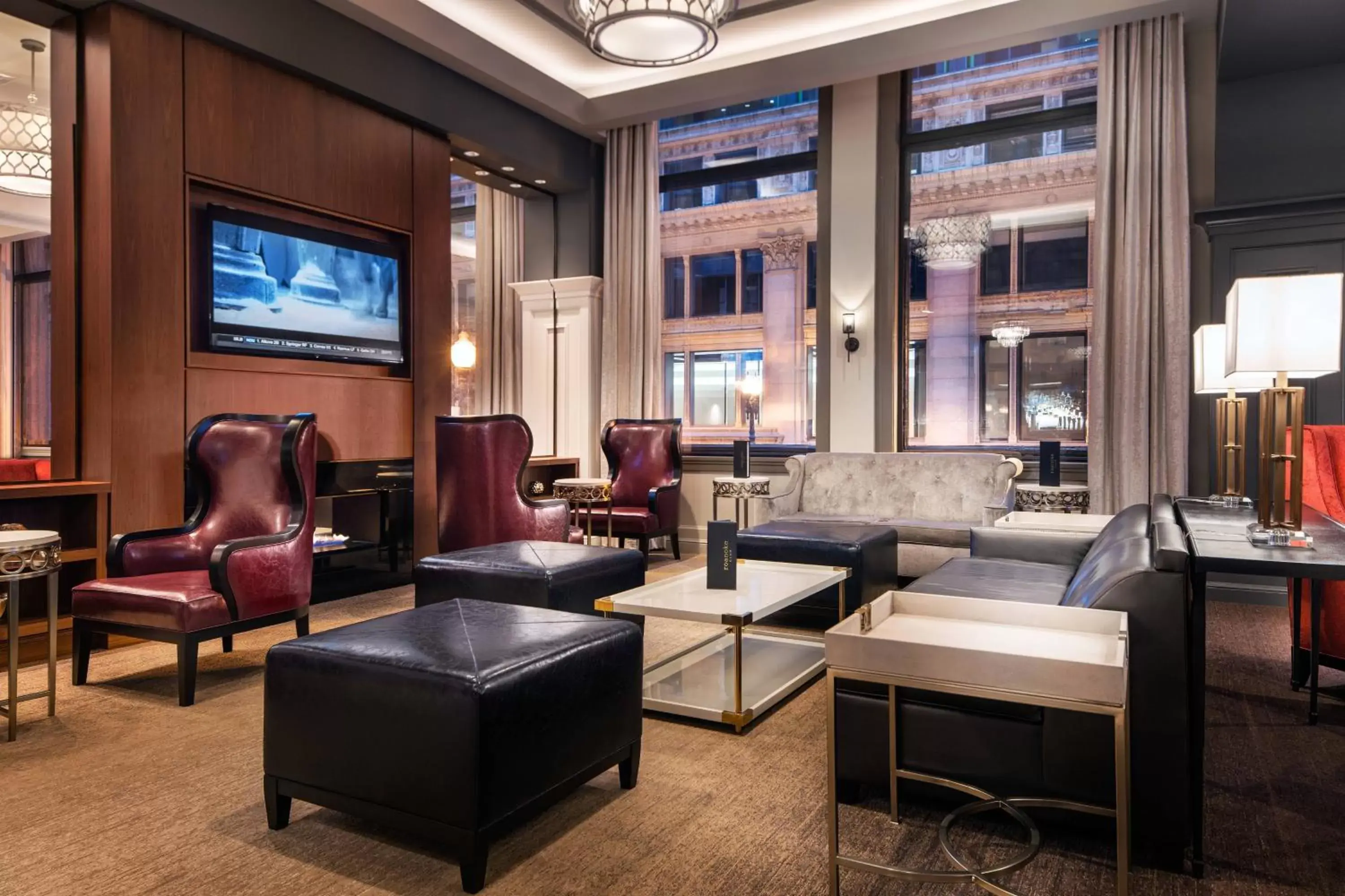 Lounge or bar in Residence Inn by Marriott Chicago Downtown/Loop