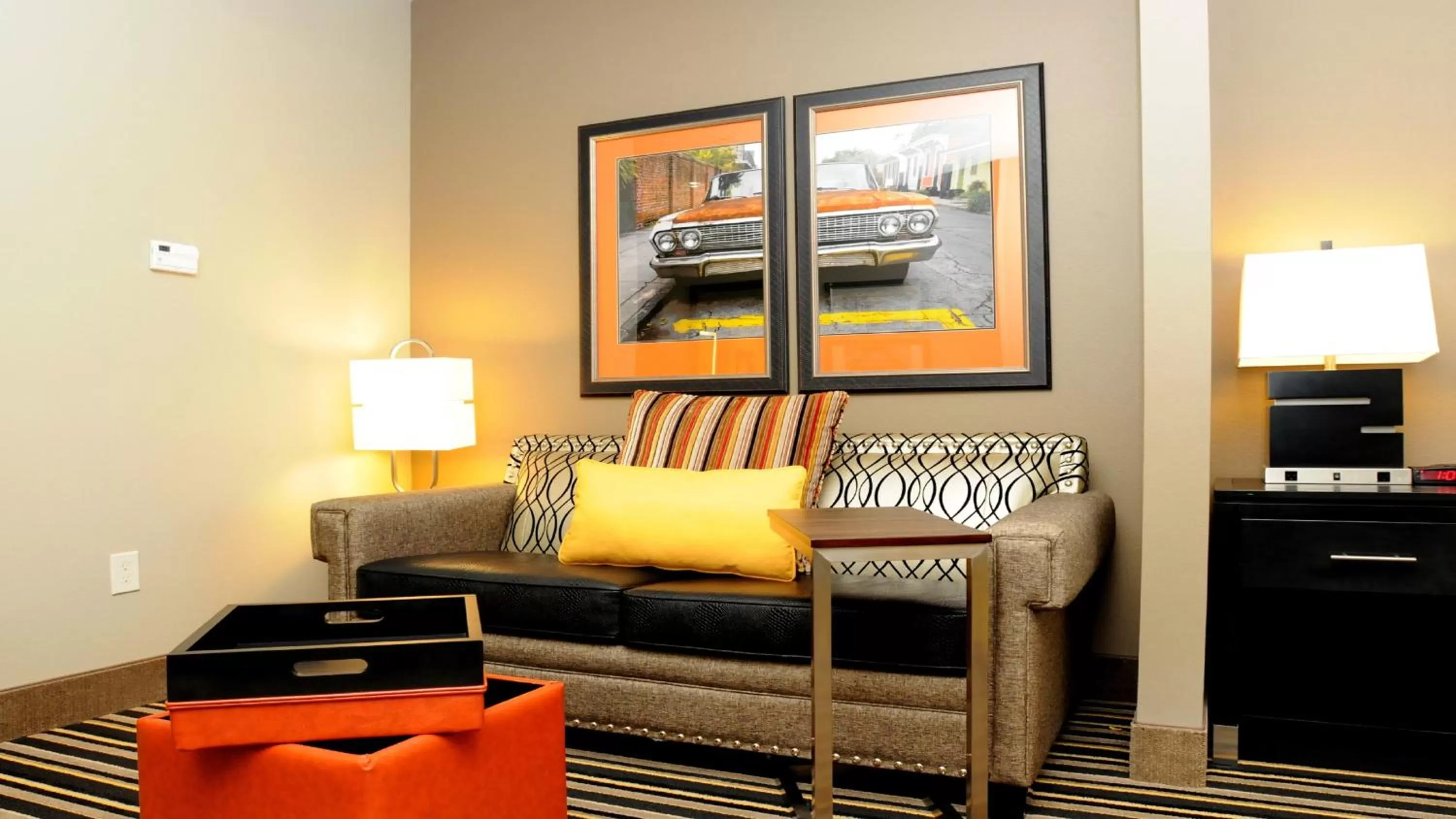 Bedroom in Holiday Inn Express Covington-Madisonville by IHG