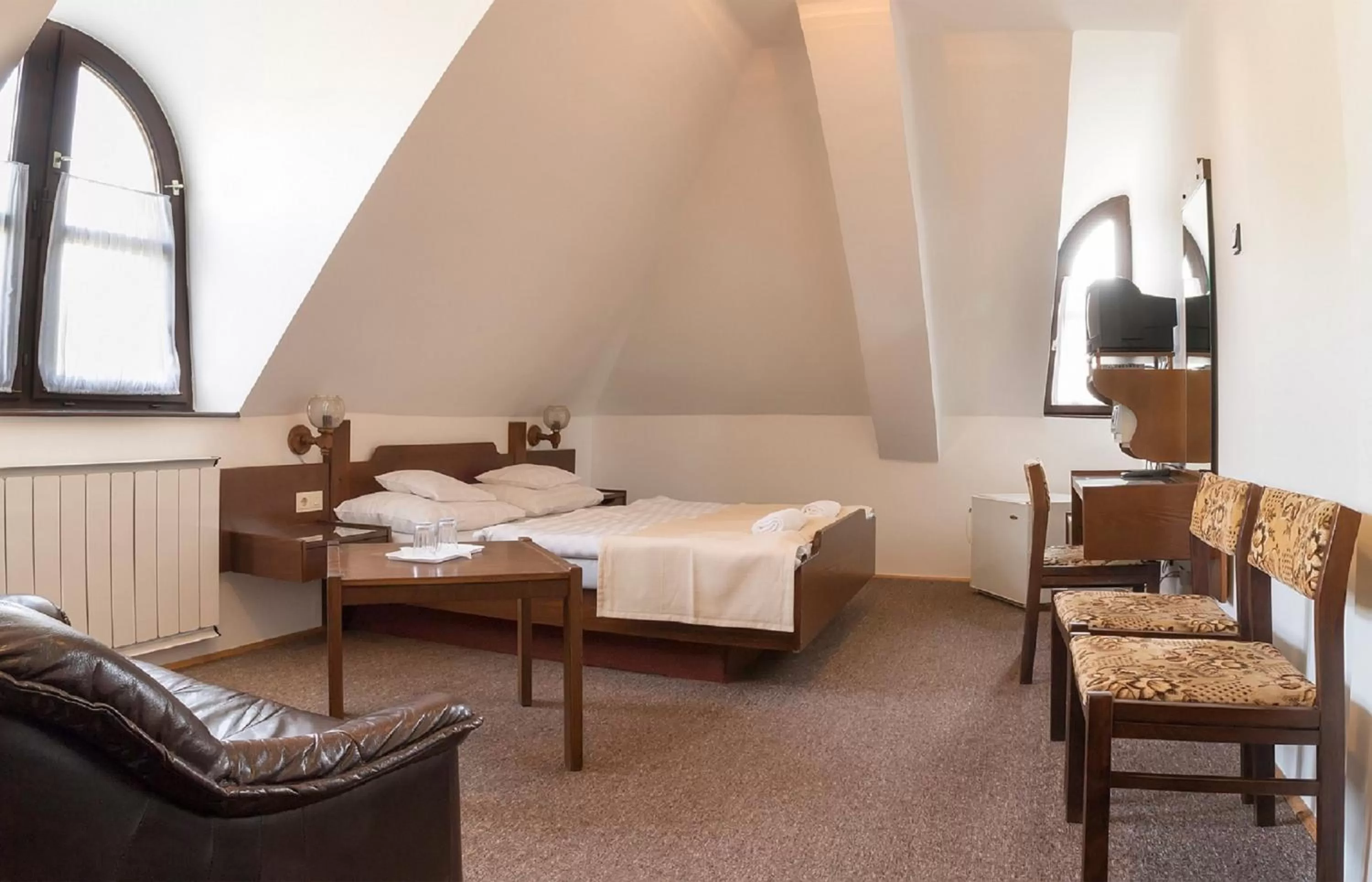 Photo of the whole room, Bed in Gasthof Laci Betyár