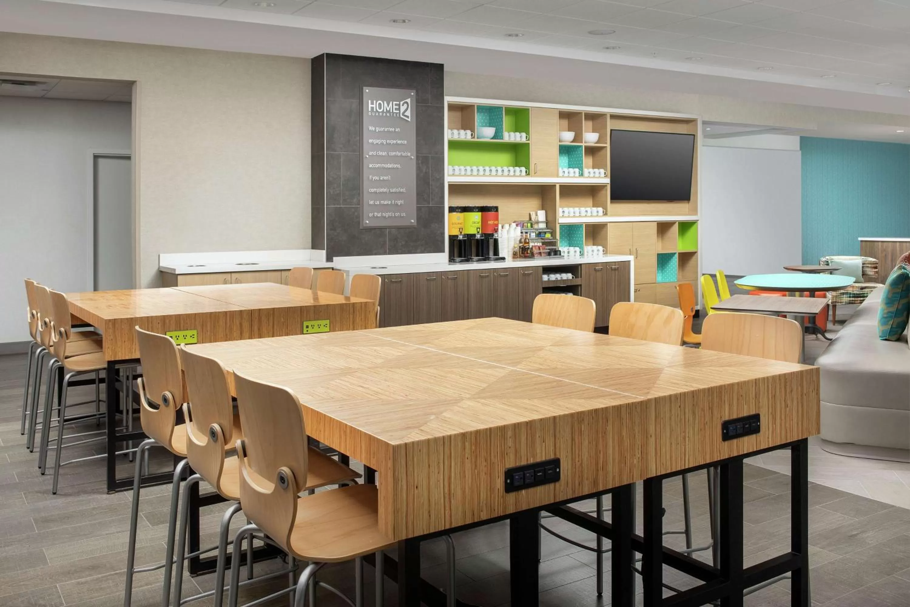 Breakfast in Home2 Suites by Hilton San Antonio Lackland SeaWorld