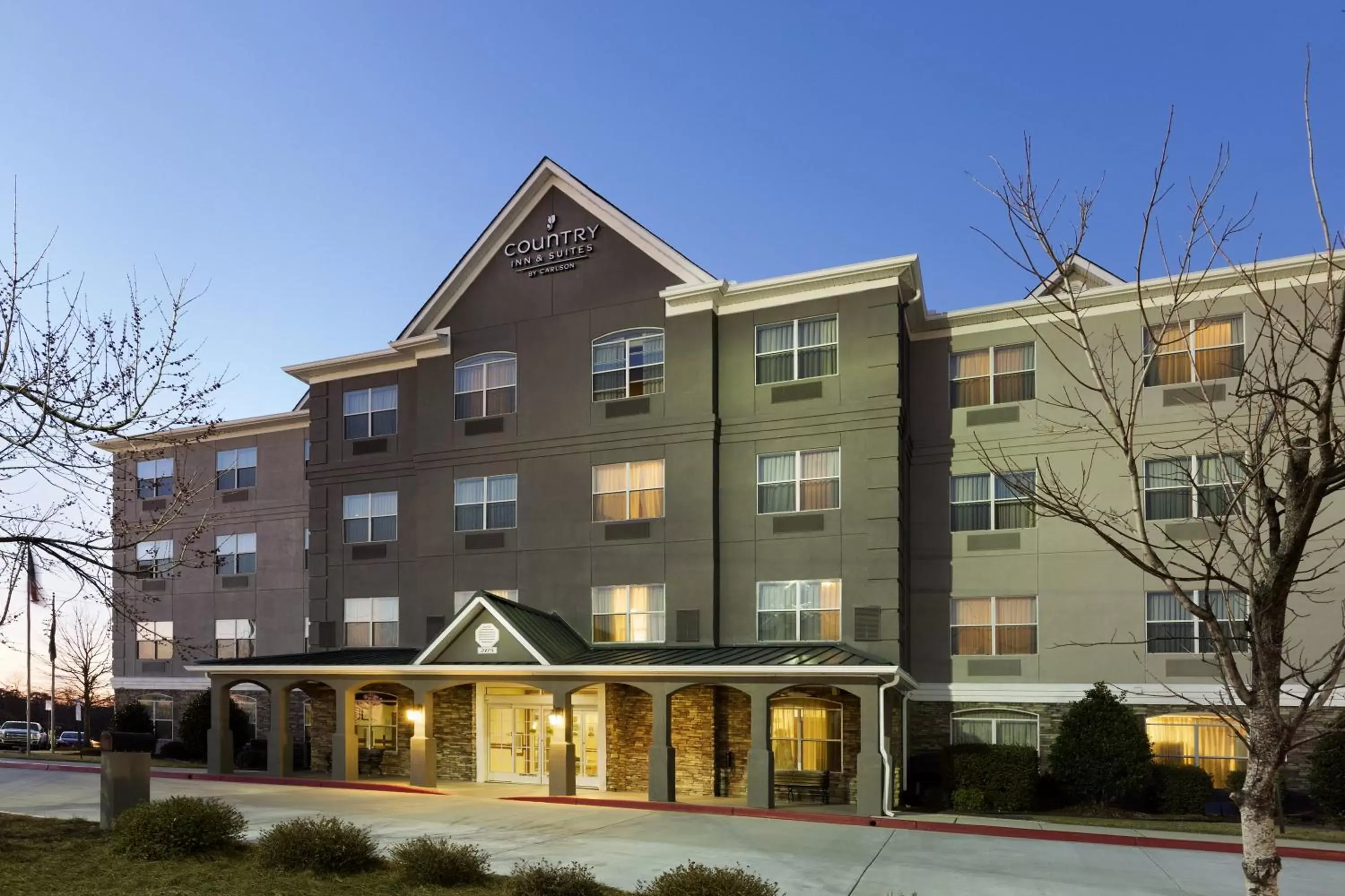 Facade/entrance, Property Building in Country Inn & Suites by Radisson, Smyrna, GA