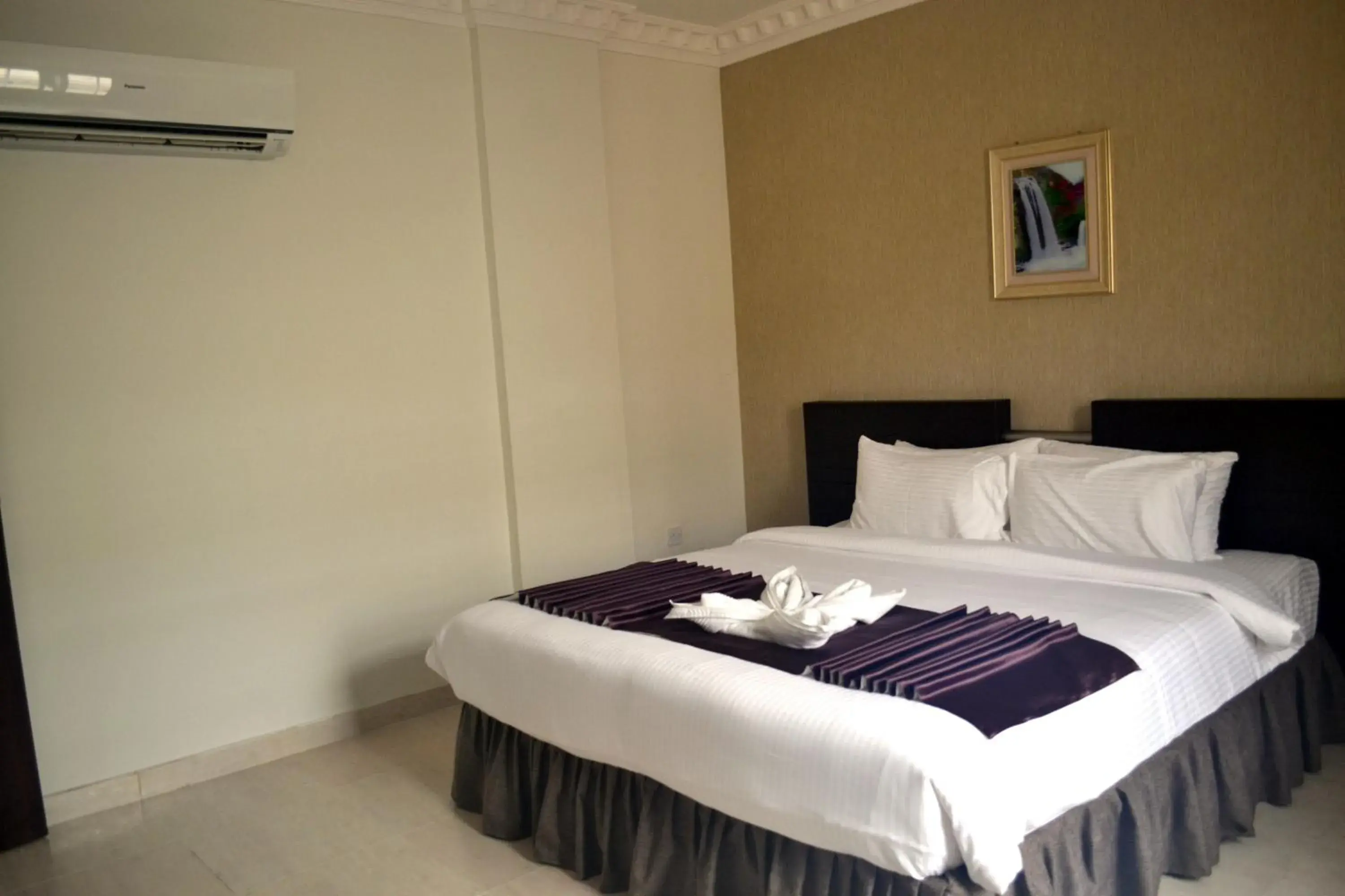 Bedroom, Bed in Gateway Salalah Apartments