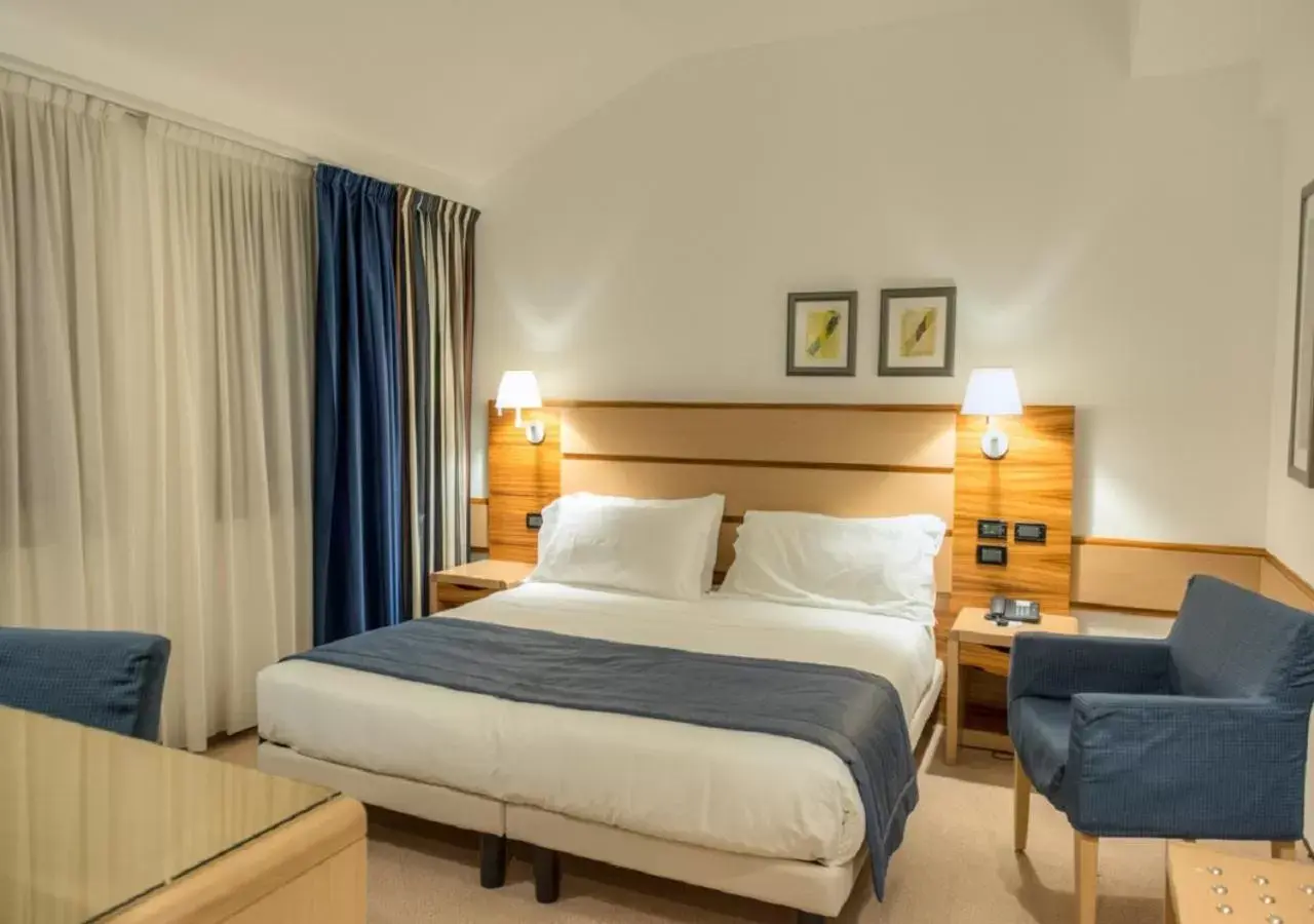 Bed in Cardano Hotel Malpensa Bed in Cardano Hotel Malpensa