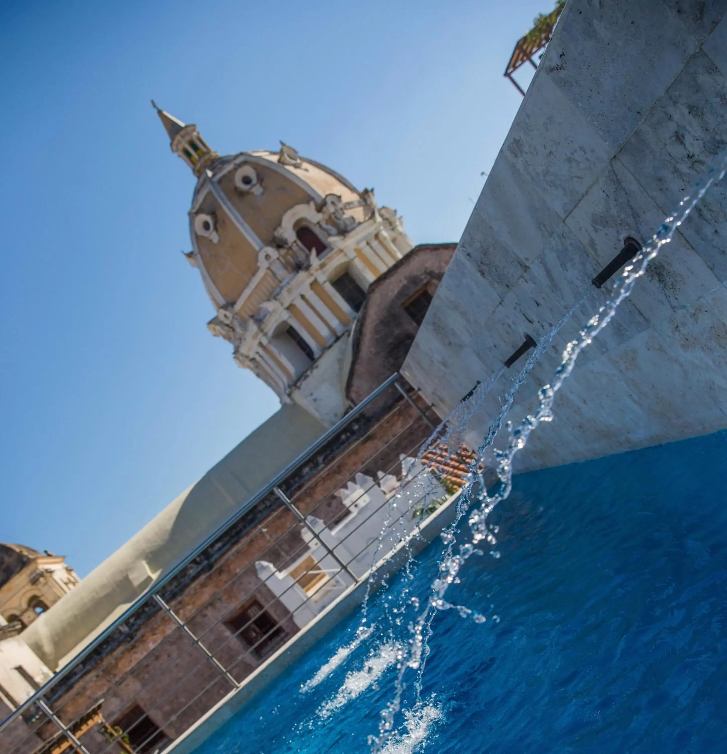 Swimming pool, Property Building in Casa Claver Loft Boutique Hotel