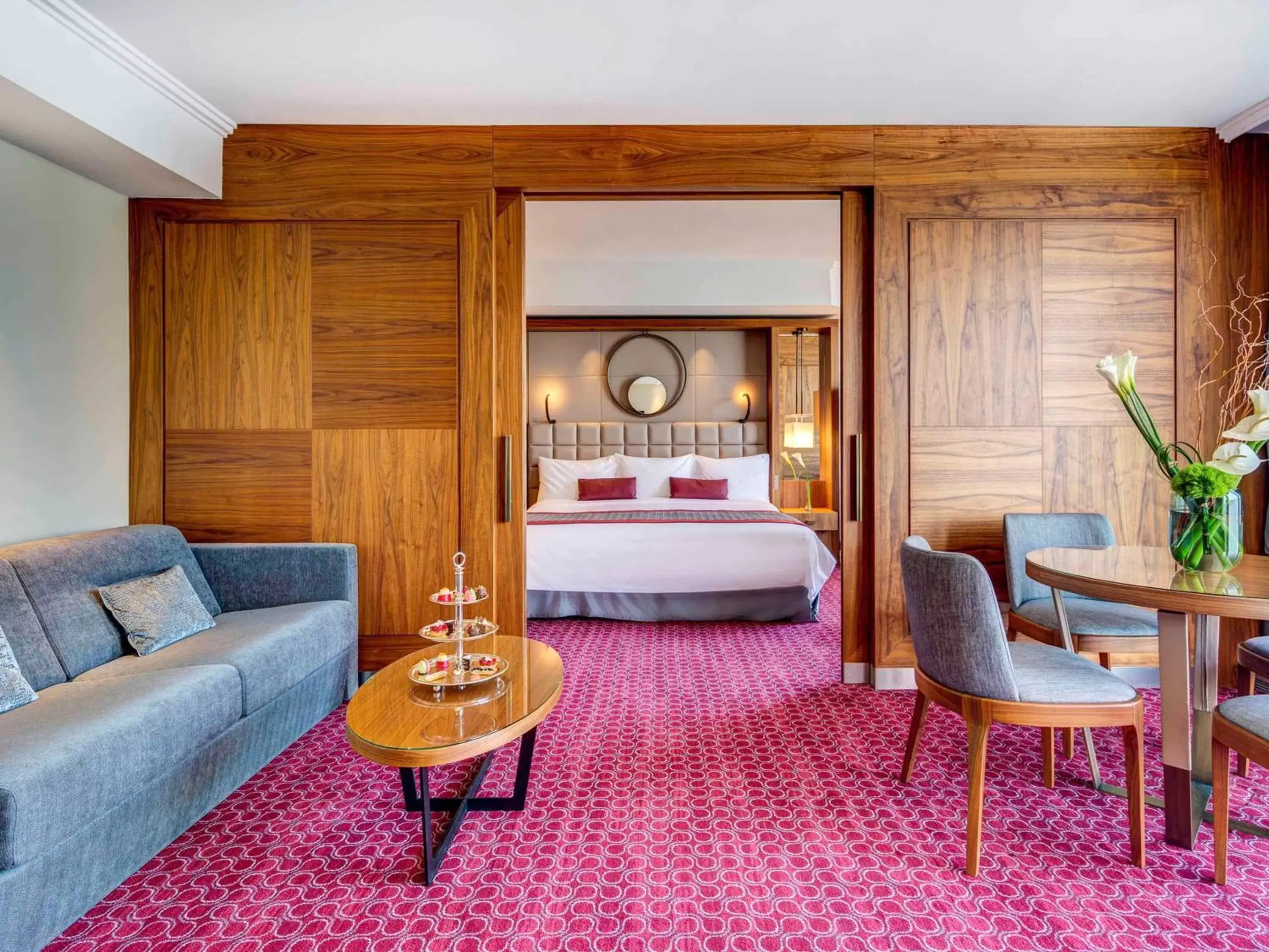 Bedroom, Seating Area in Fairmont Grand Hotel Geneva