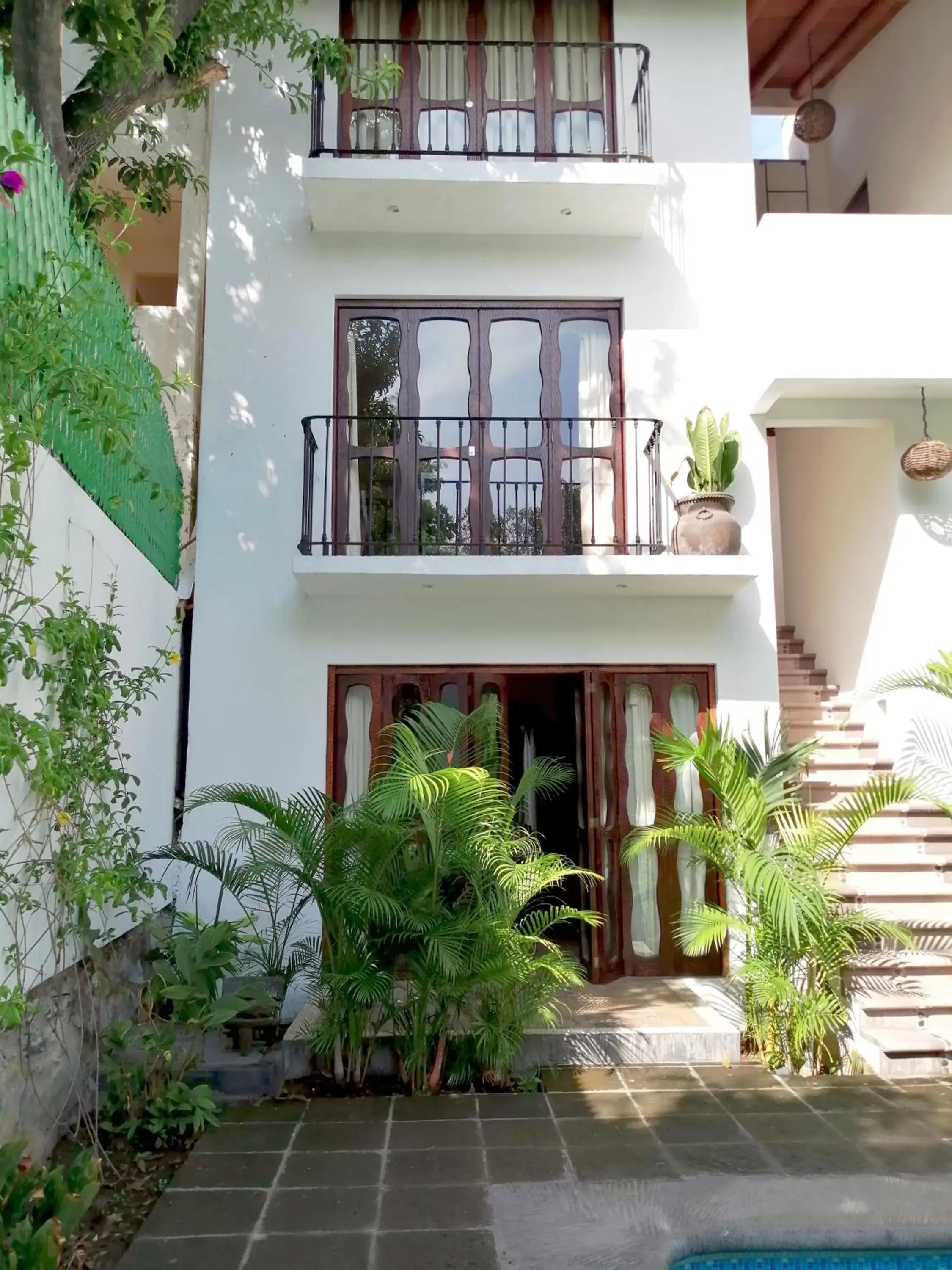 Facade/entrance, Property Building in Ceiba Studios