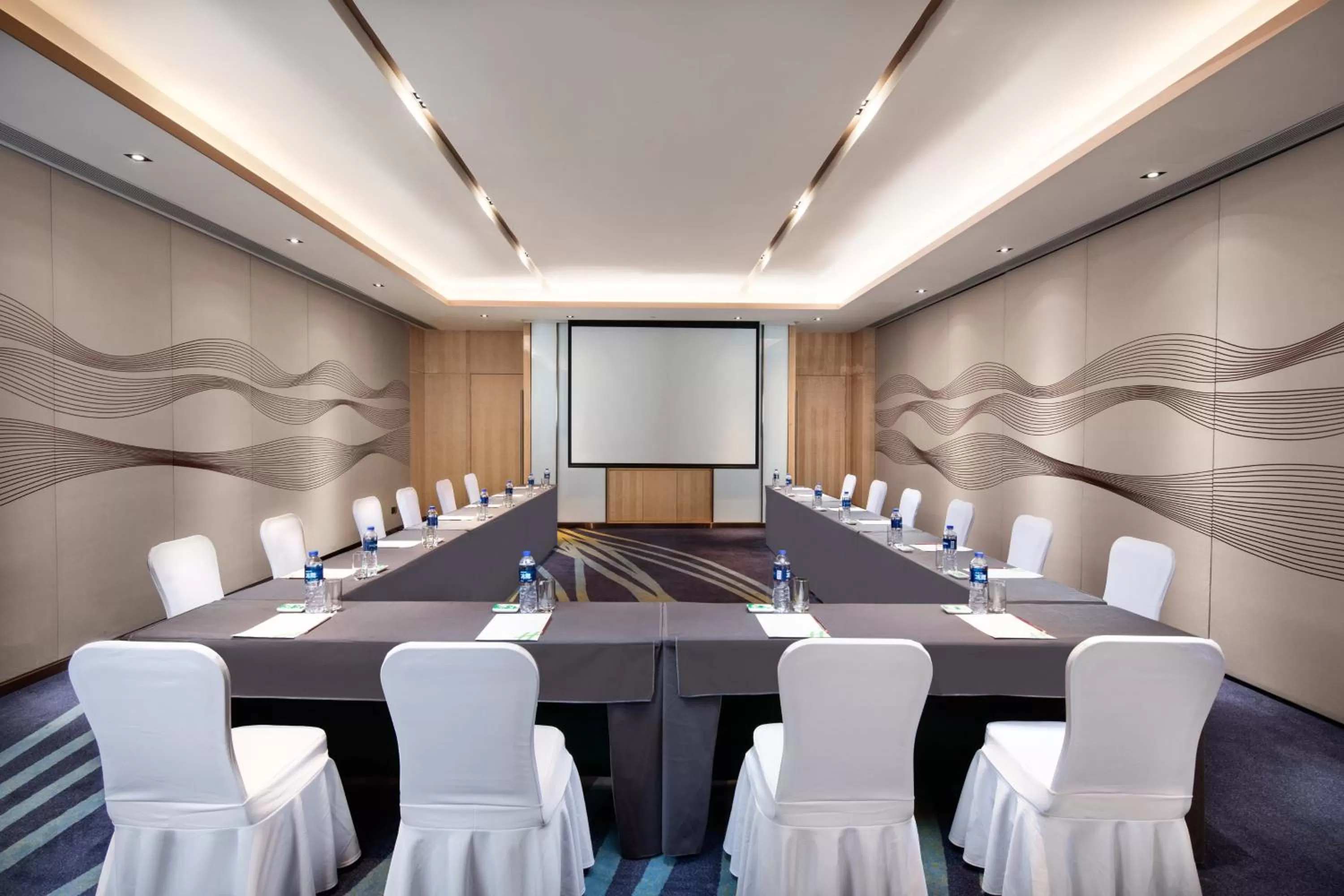 Meeting/conference room in Holiday Inn Shunde by IHG