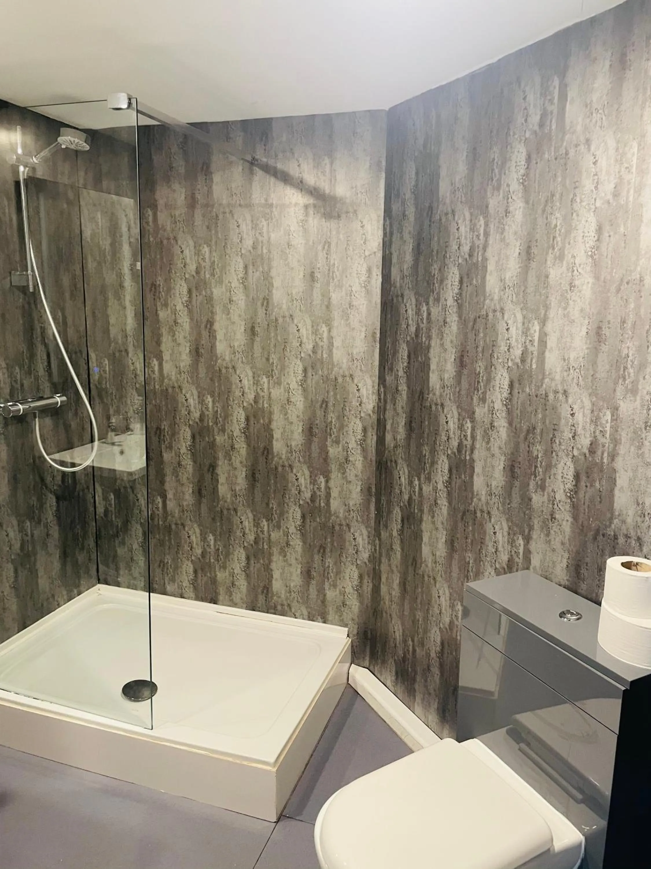 Bathroom in Hotel Express Newcastle Gateshead